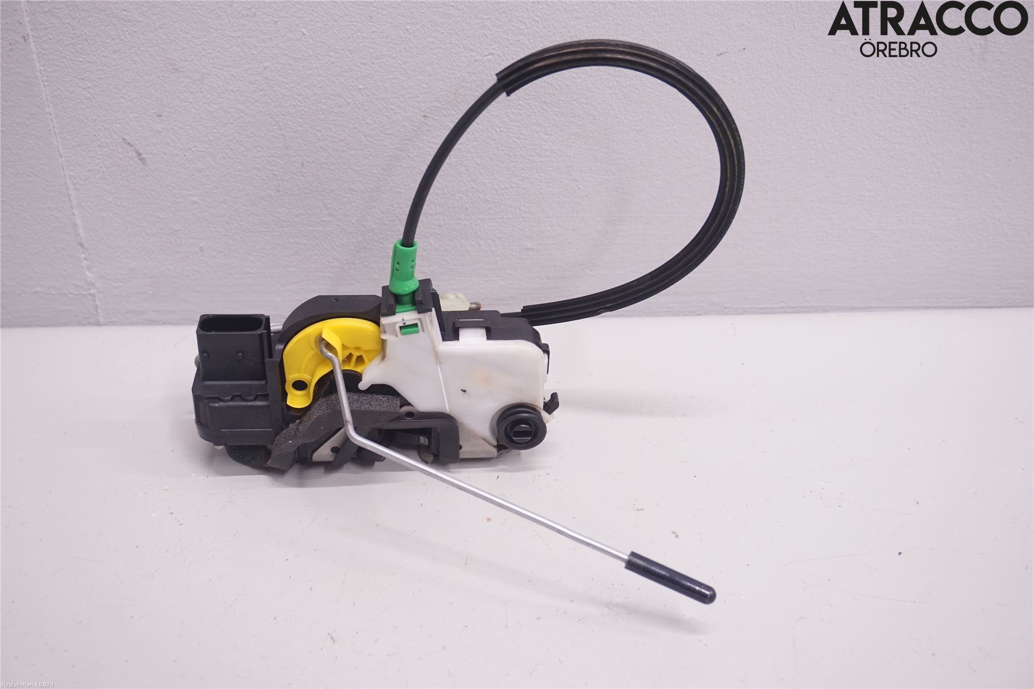 Opel INSIGNIA 09-16 Låskista-Dörrlås