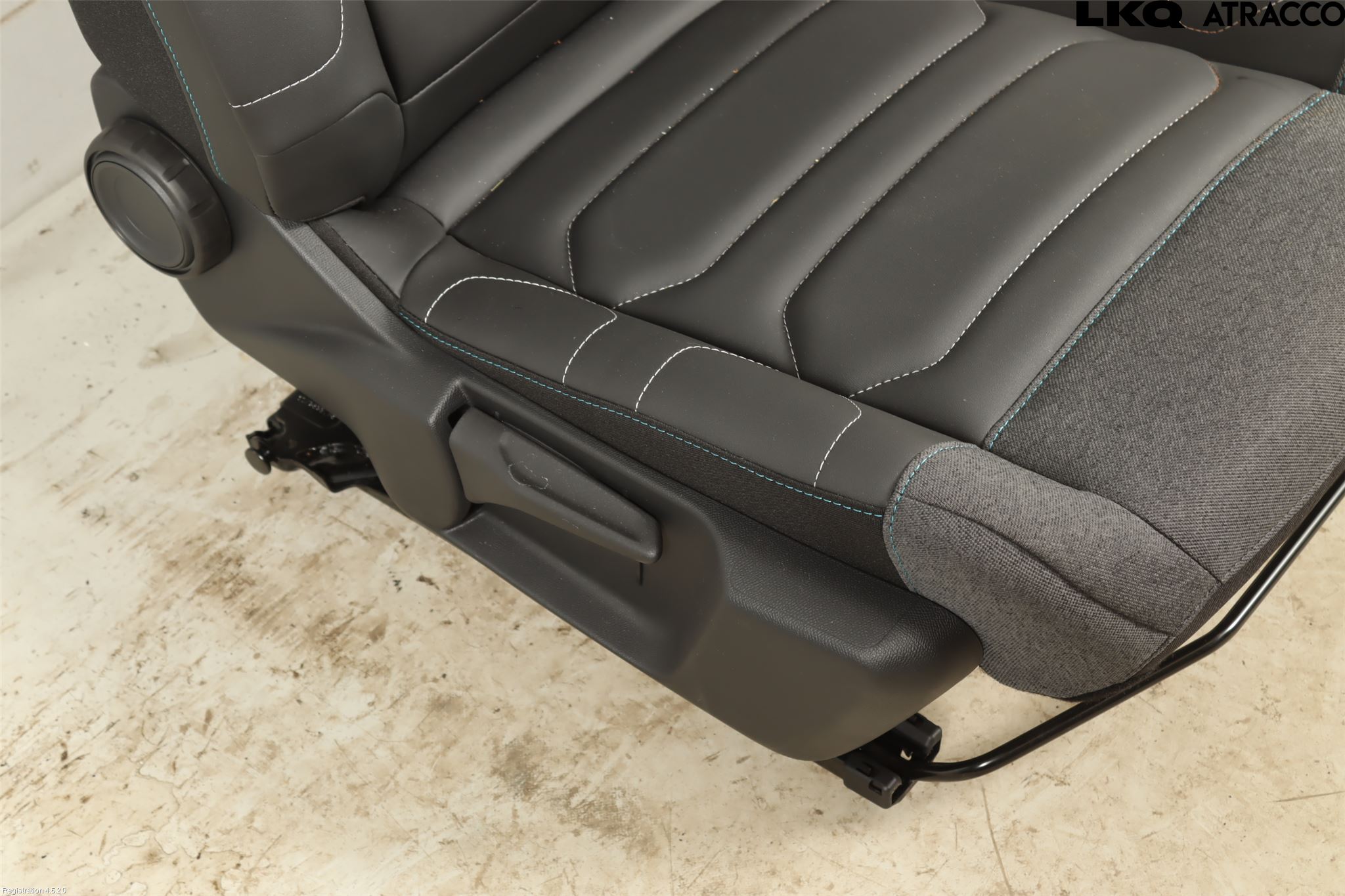 Citroen C4/E-C4 C4X/E-C4X III 21- Inredning Stol Fram Hö