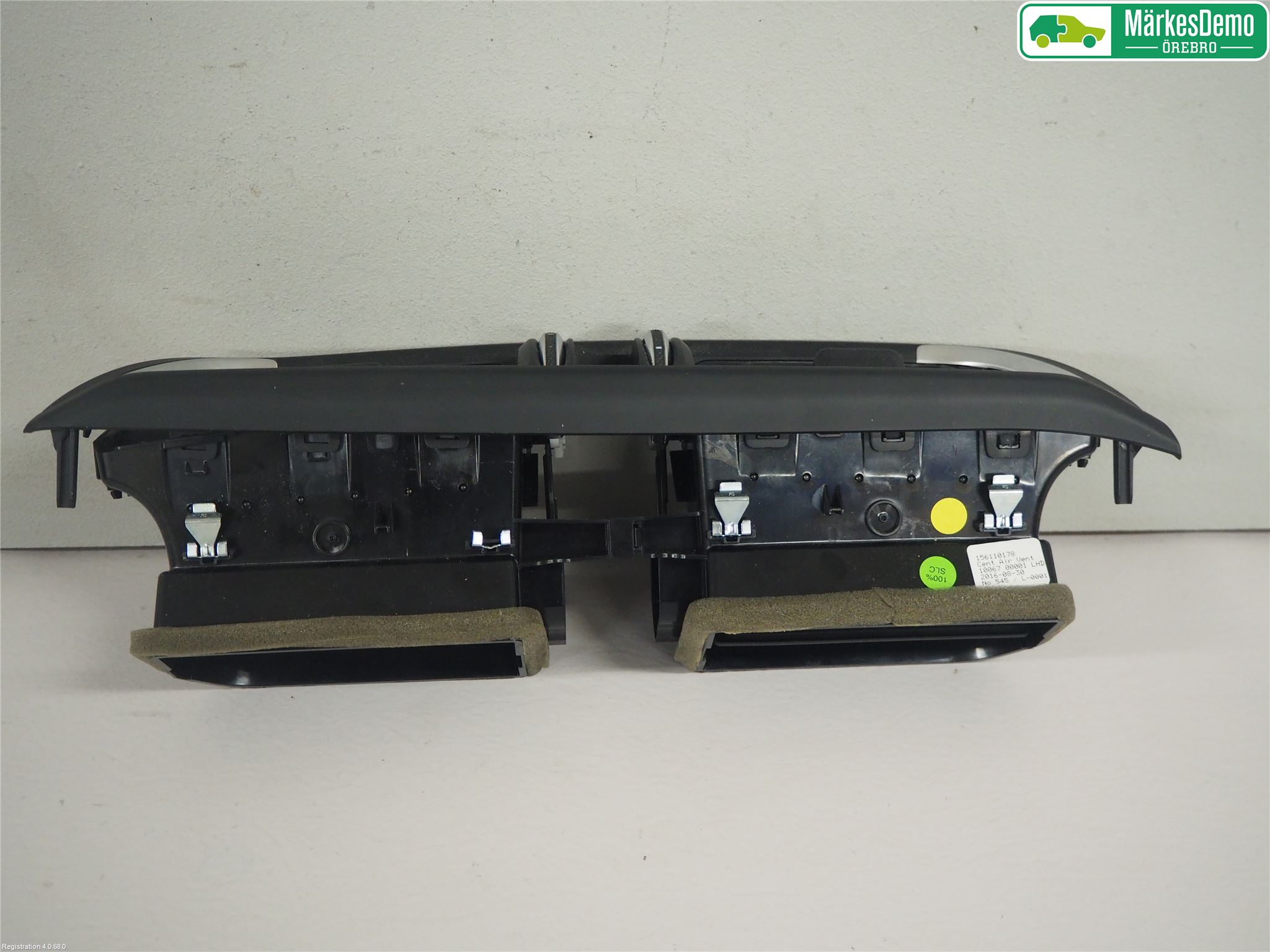 Alfa GIULIA Defrosterkanal-Munstycke