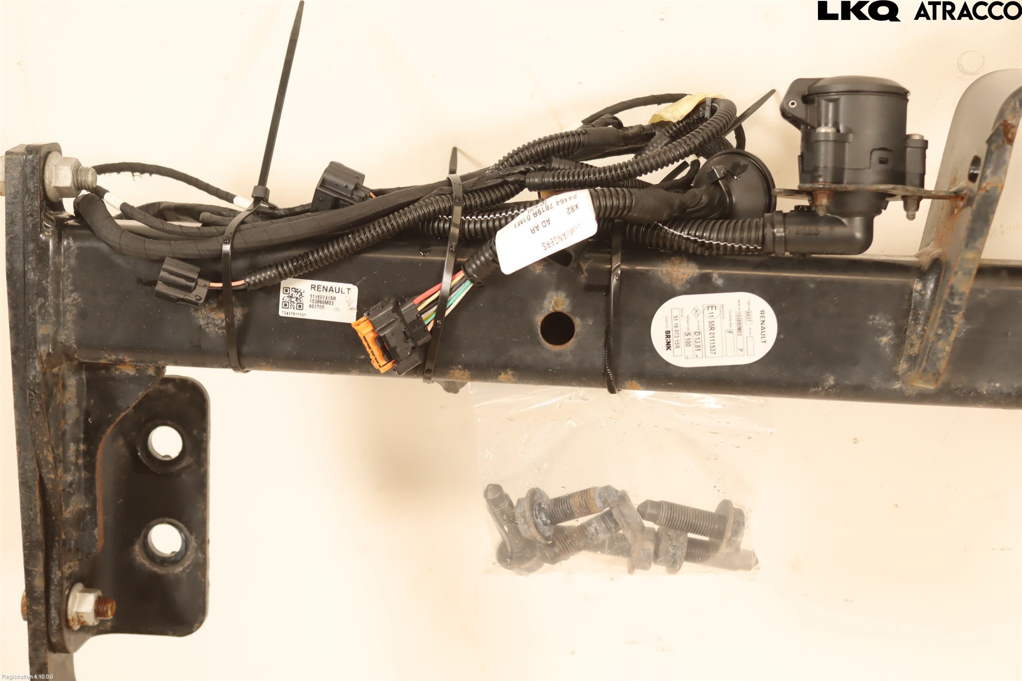 Nissan PRIMASTAR Dragkrok