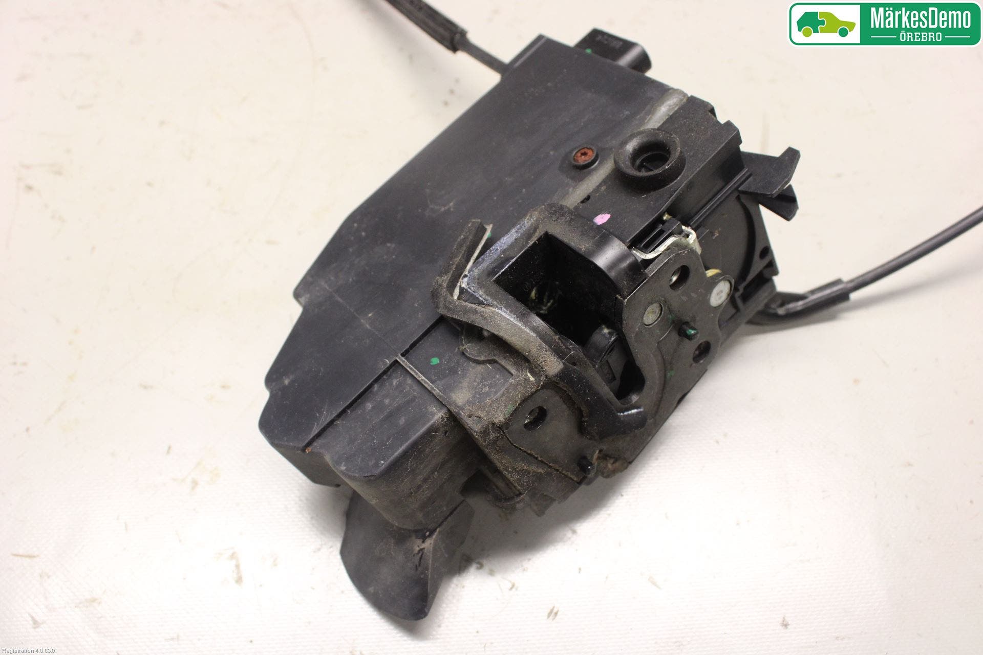 Peugeot 308 14-21 Låskista-Dörrlås