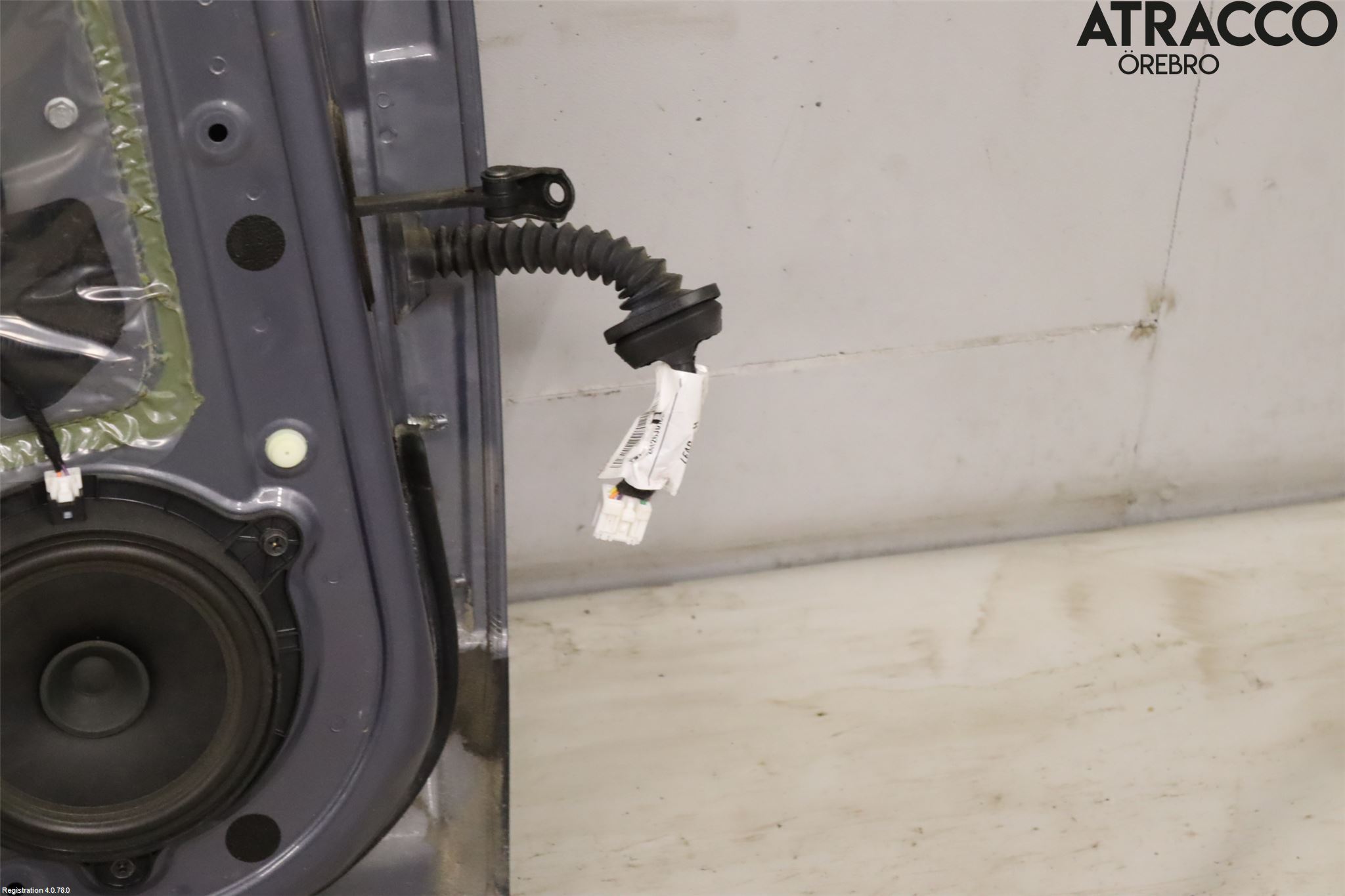 Nissan QASHQAI   07-10 Dörr Bak Vänster