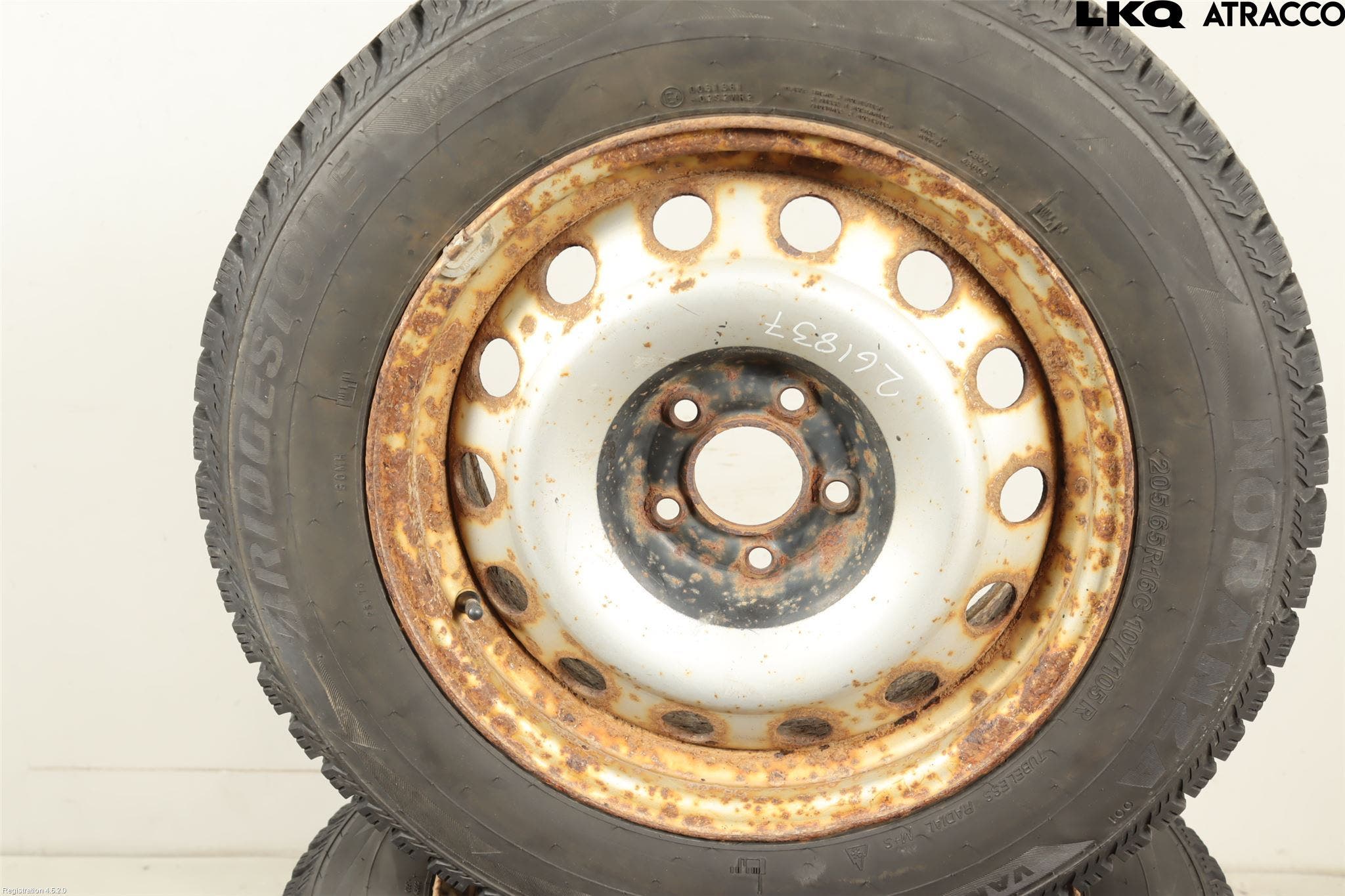 Peugeot EXPERT 15-16 Vinterdäck Plåtfälg 4St