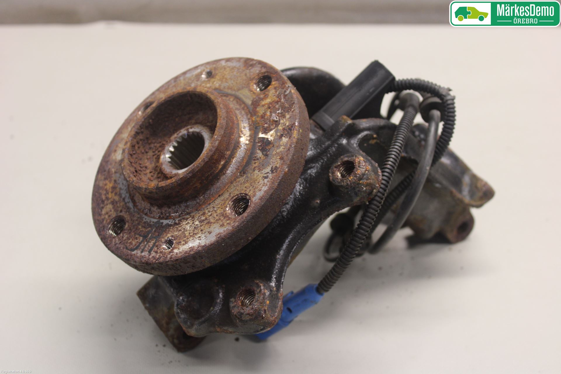 Citroen C3 10-17 Styrspindel Lagerhus Hö