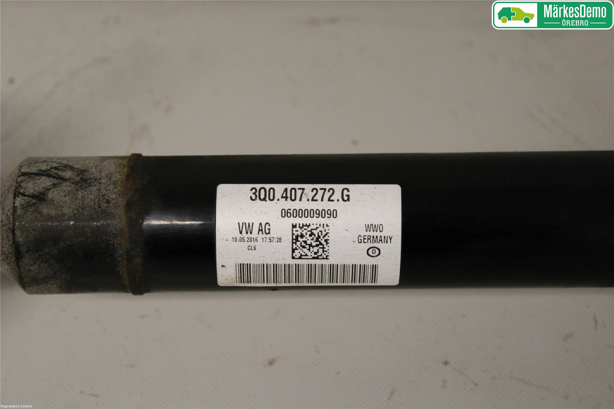 Volkswagen VW PASSAT 15-19 Drivaxel Fram Höger