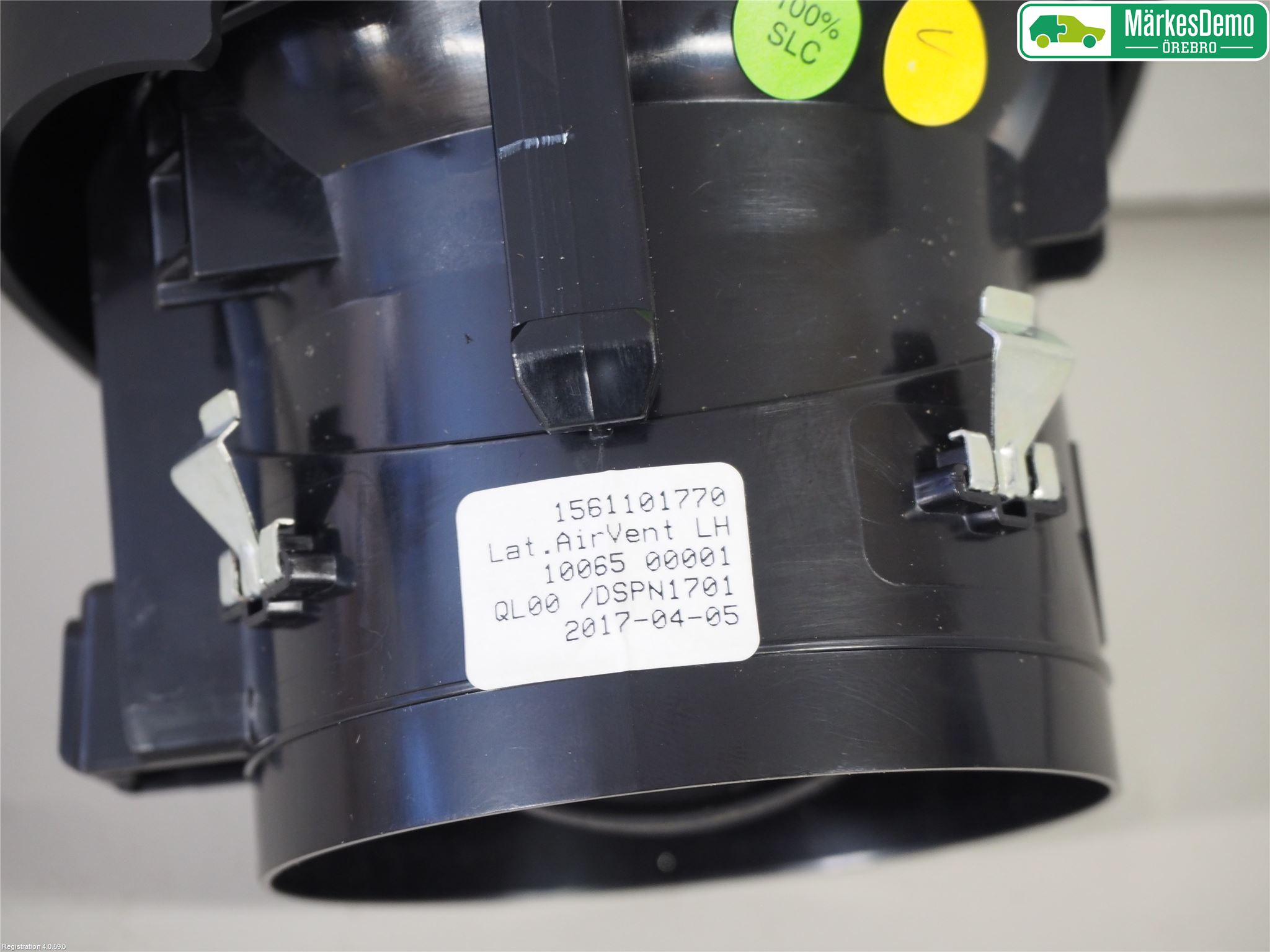 Alfa GIULIA Defrosterkanal-Munstycke