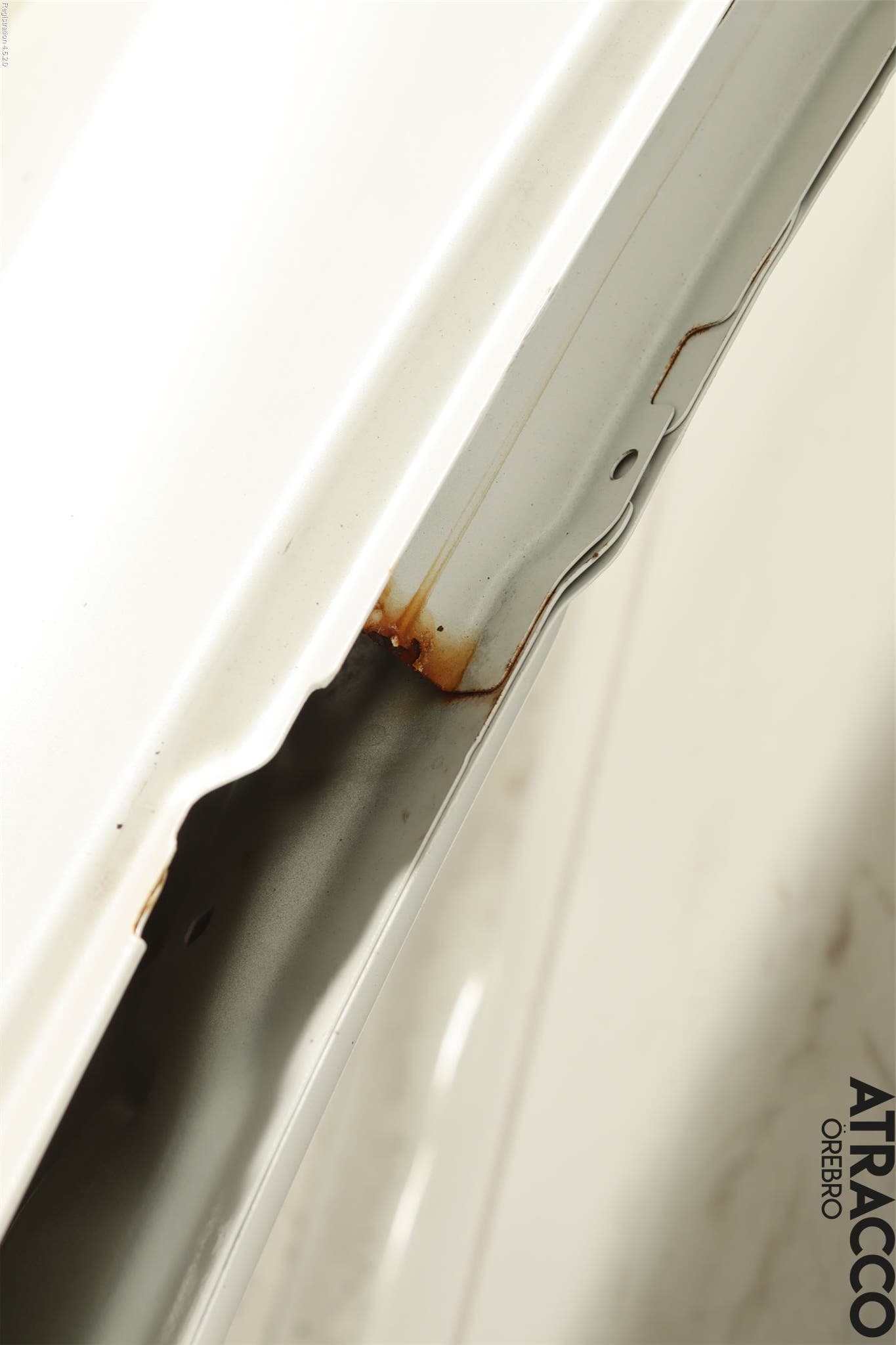 Kia OPTIMA 00-15 Dörr Bak Höger