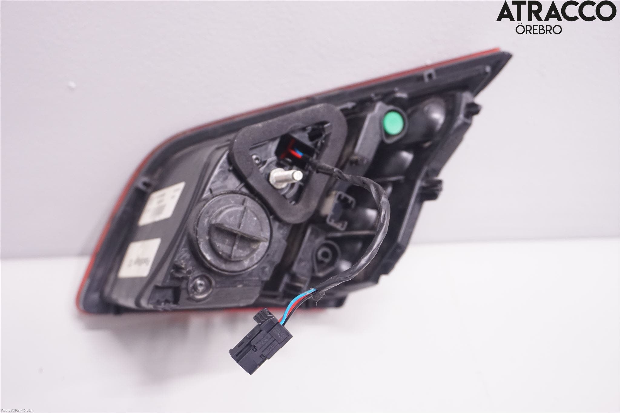 Peugeot 308 14-21 Bakljus Lucka Vä