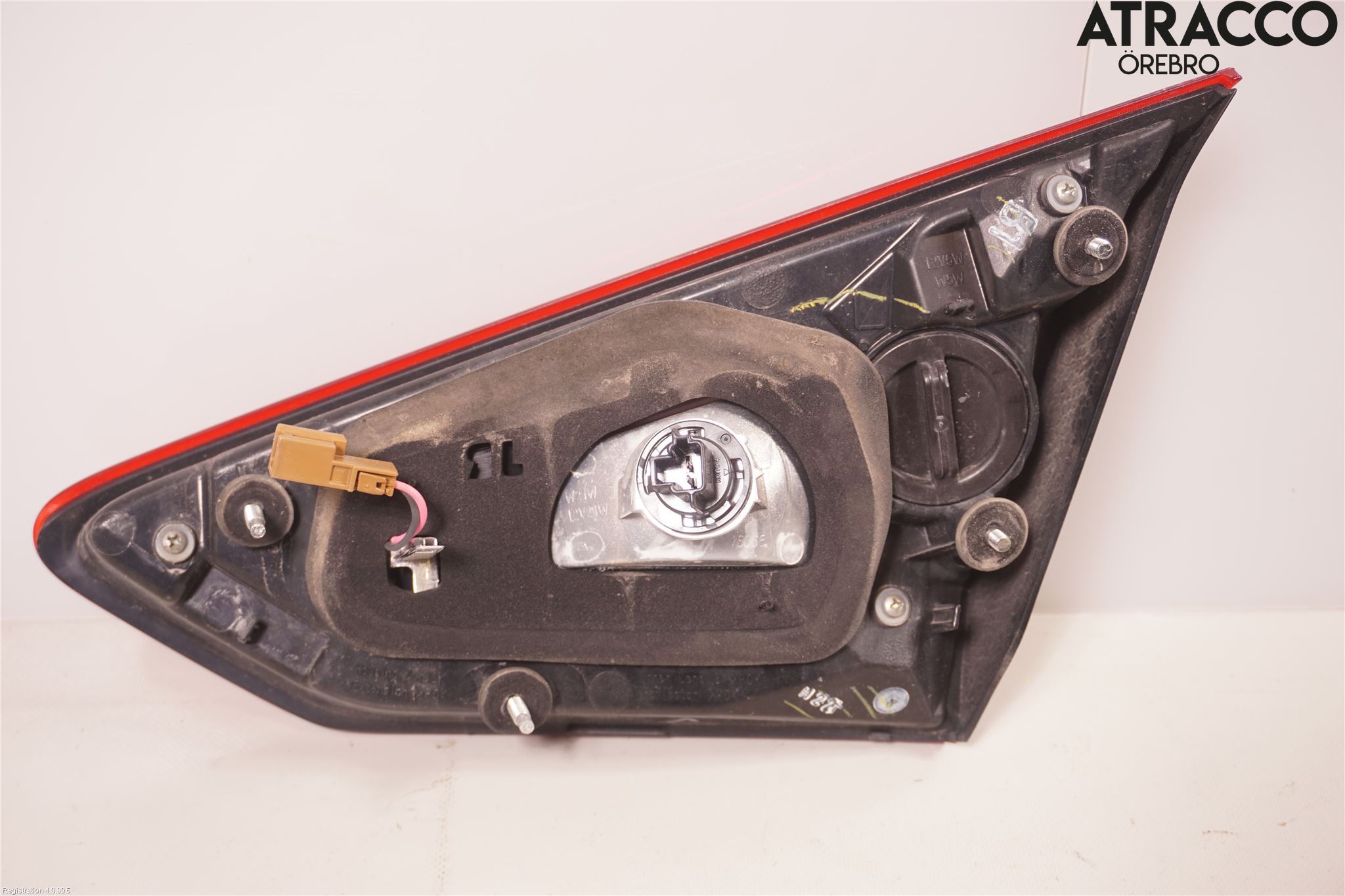 Nissan PULSAR Bakljus Lucka Vä