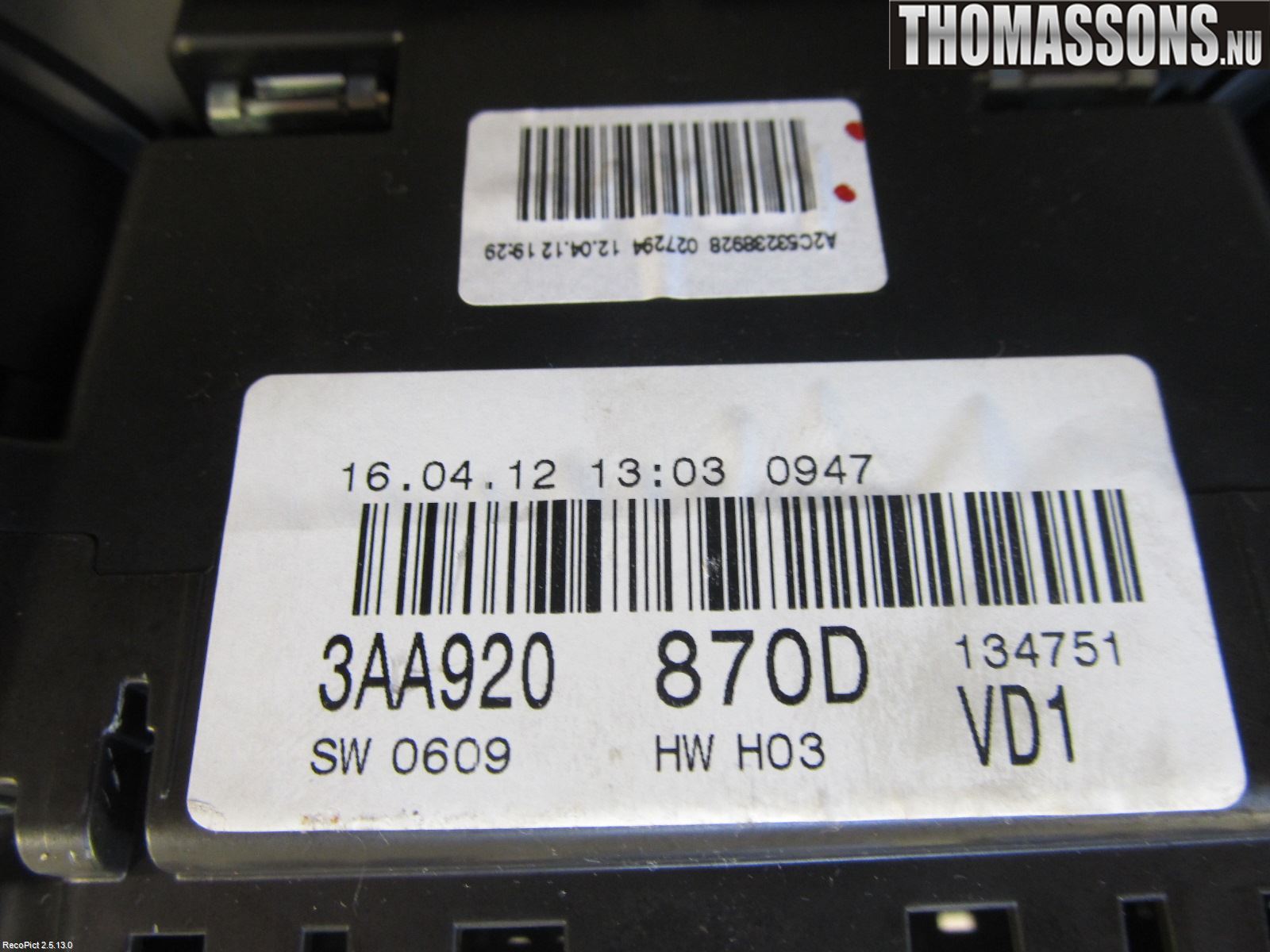 Volkswagen VW PASSAT 11-14 Instrument Komb