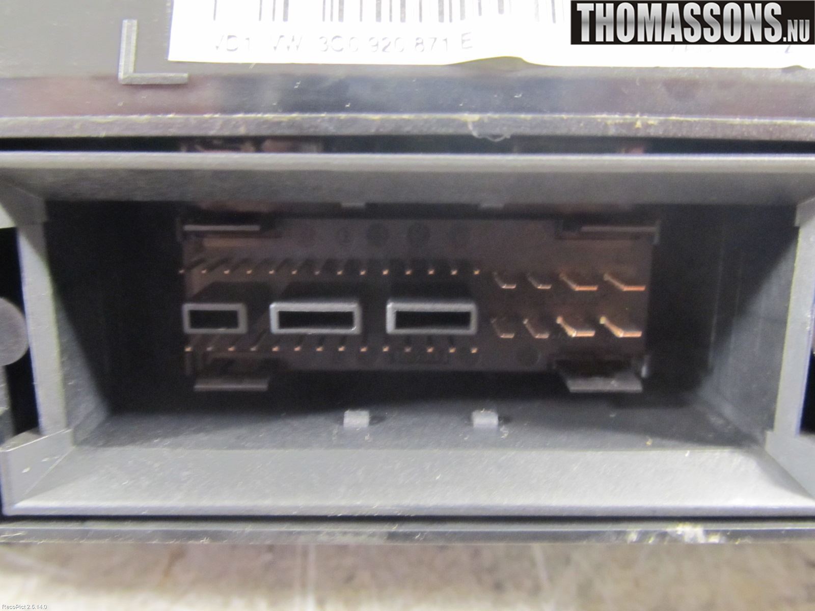 Volkswagen VW PASSAT 05-11 Instrument Komb