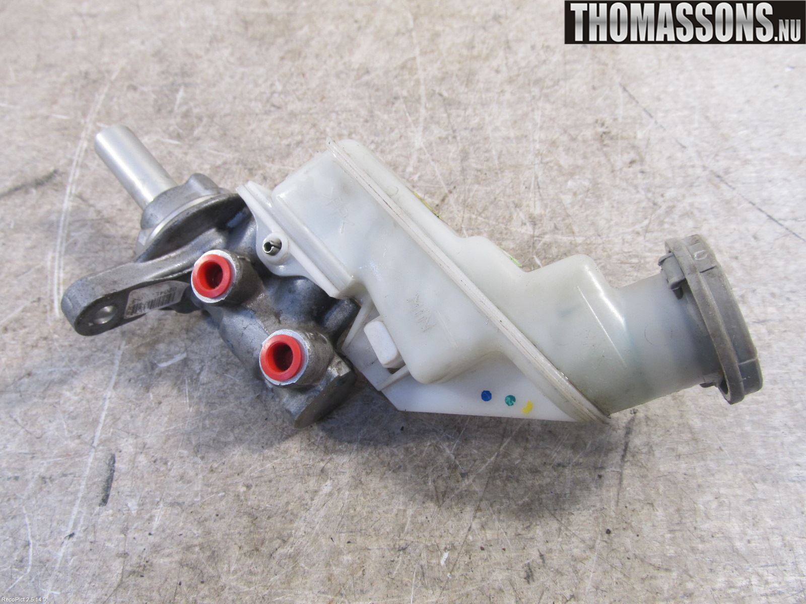 Nissan PIXO Broms Huvudcylinder