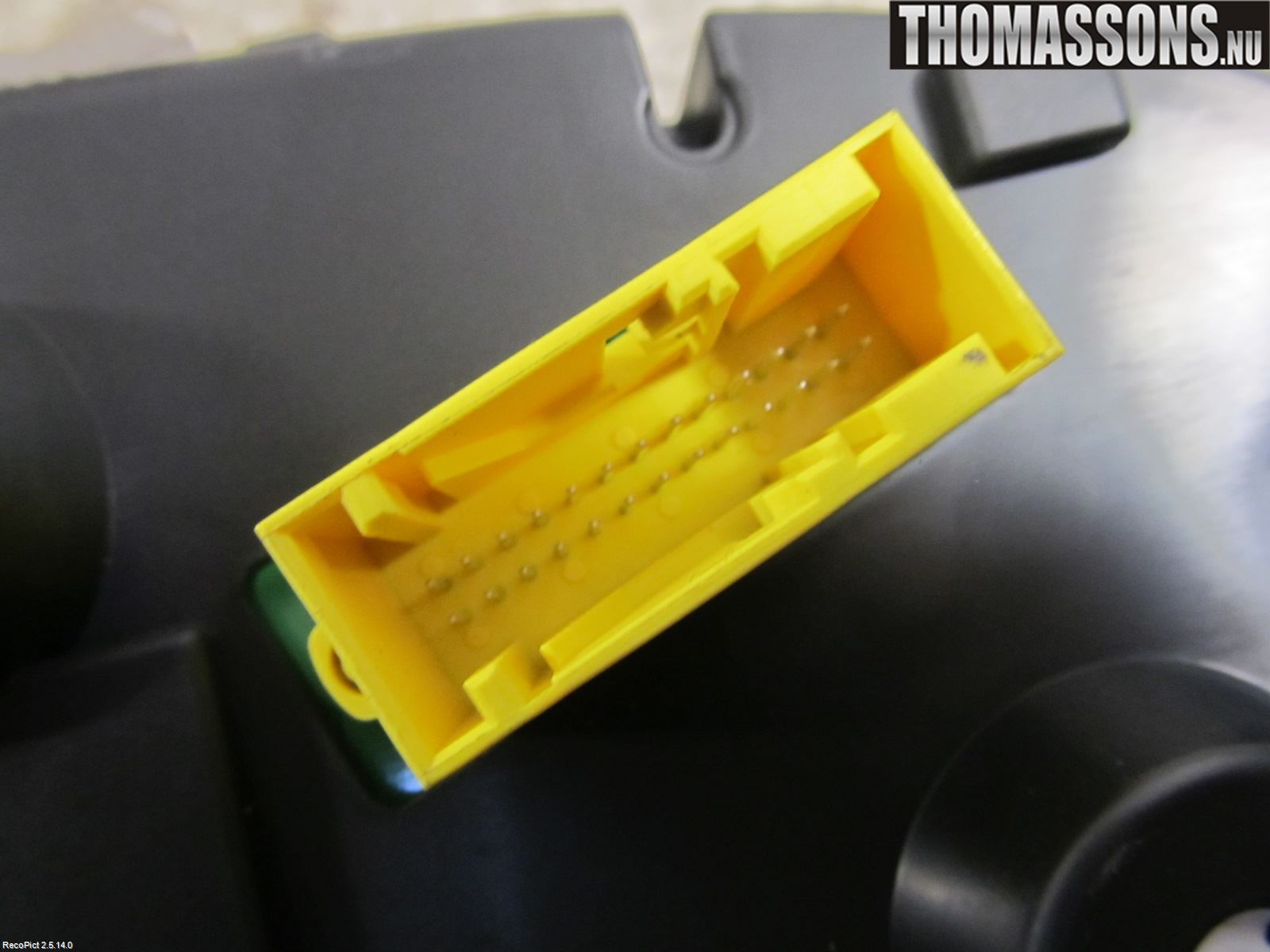 Peugeot 308 08-13 Instrument Komb