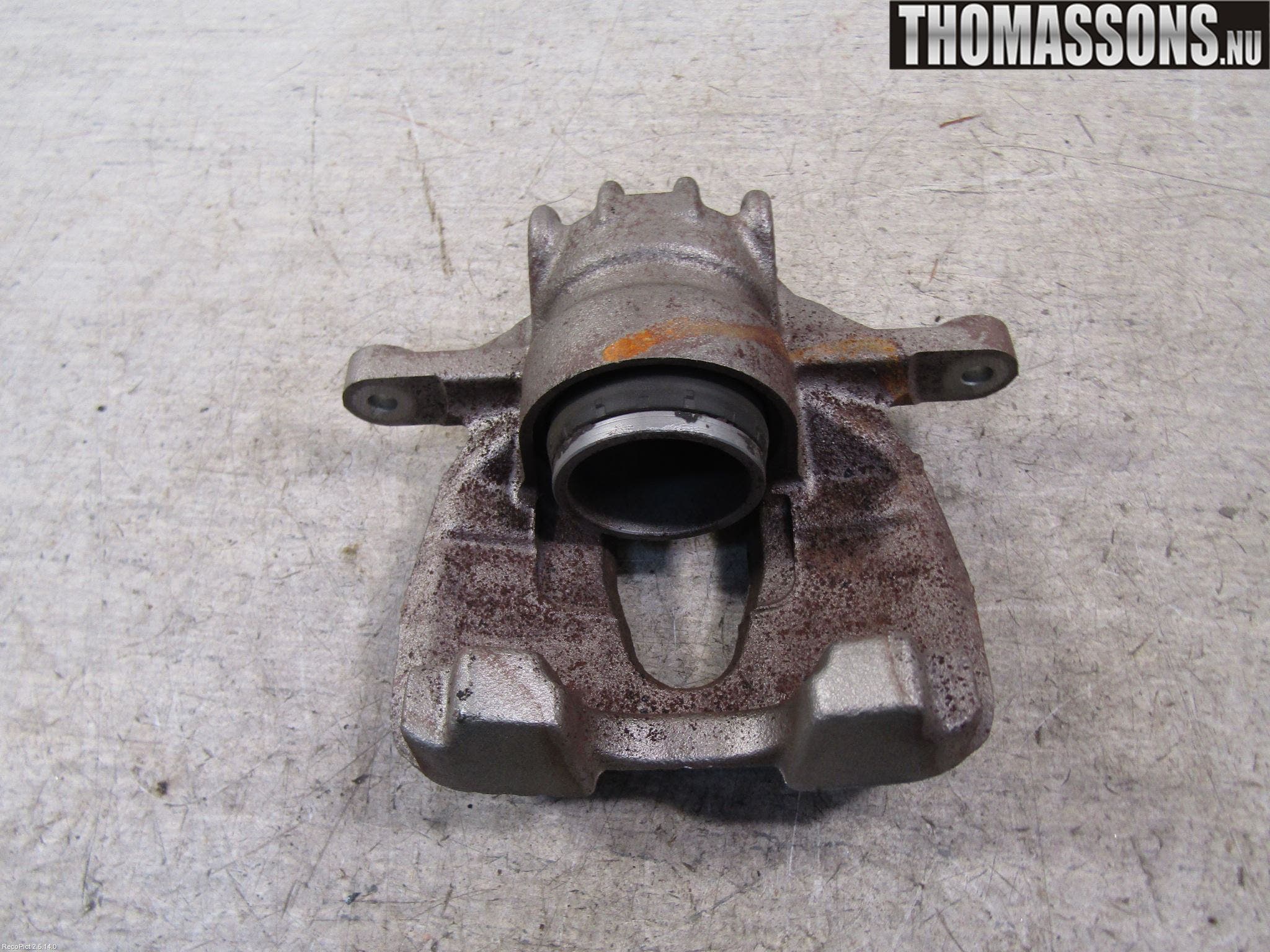 Peugeot 3008 09-16 Bromsok Fram Höger