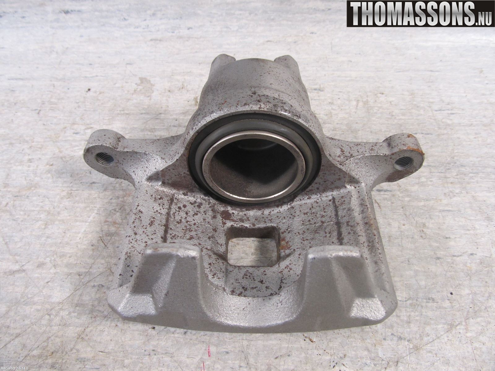 Mitsubishi ASX 10-22 Bromsok Fram Höger