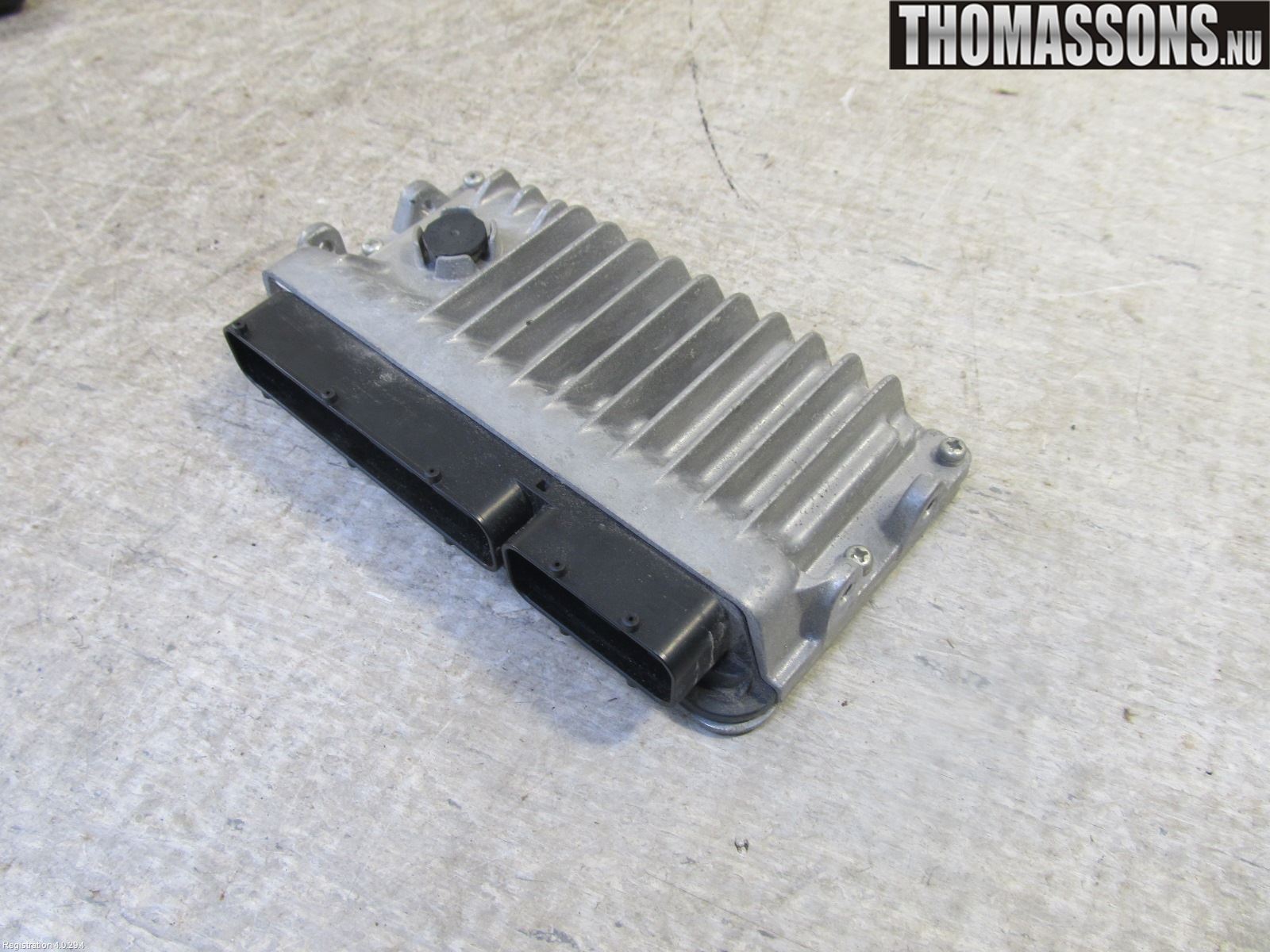 Toyota YARIS XP130 12-14 Styrenhet Insprut Bensin