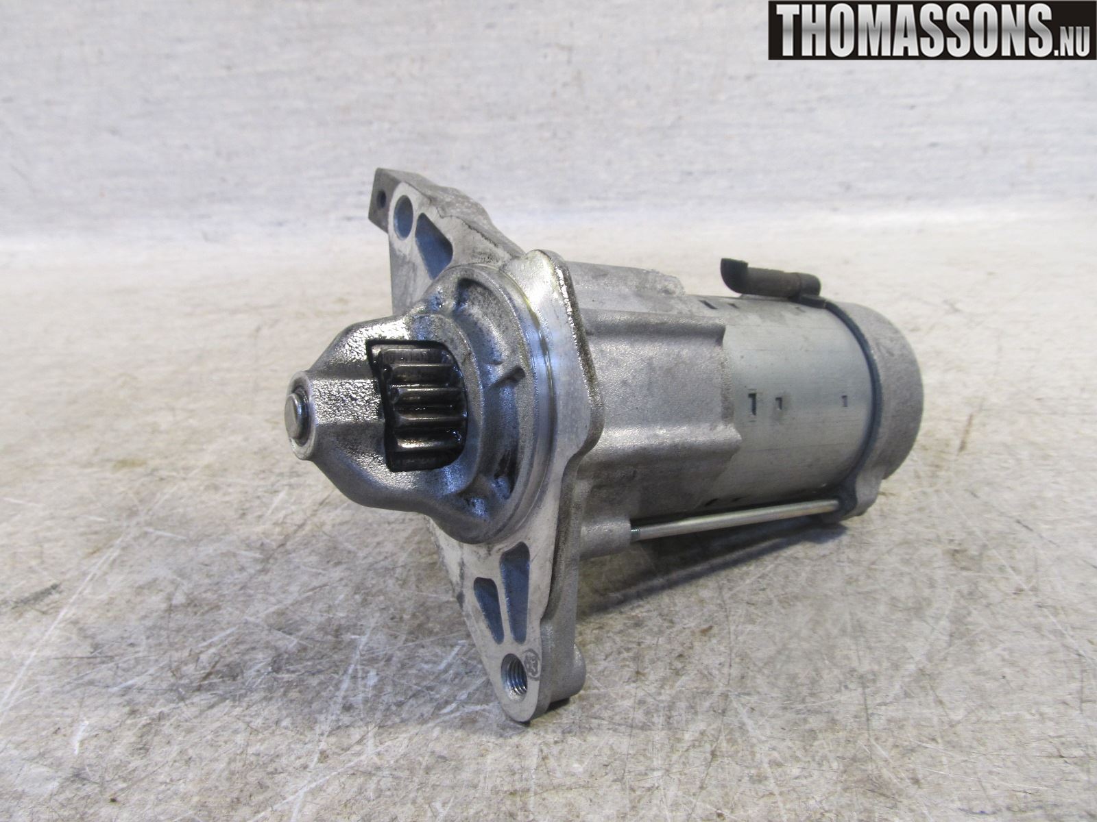 Toyota YARIS XP130 12-14 Startmotor