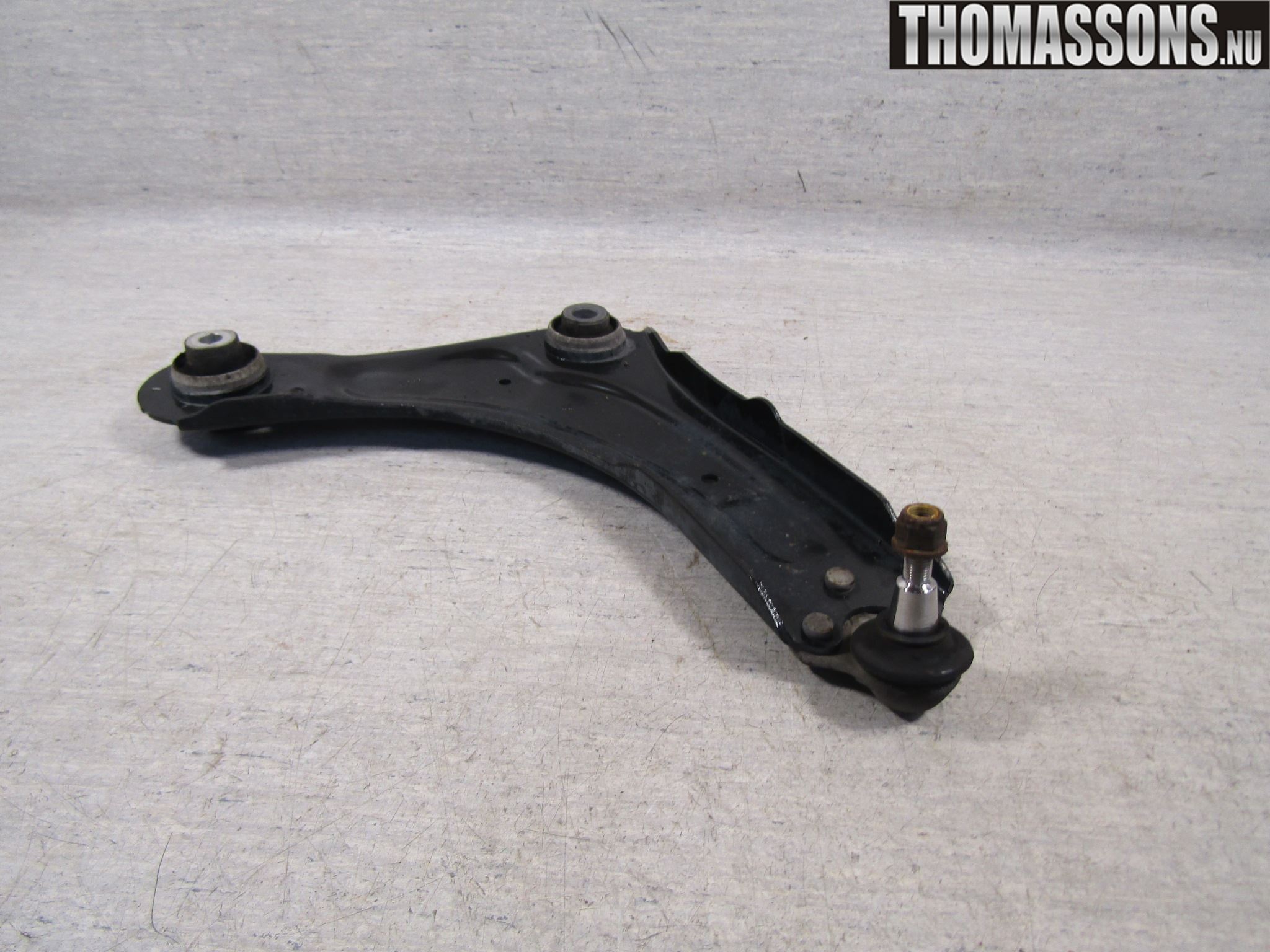 Renault MEGANE III 09-15 Bärarm Fram Undre Hö