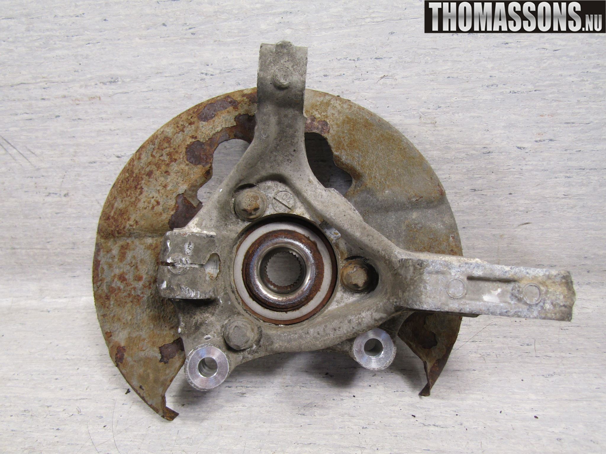 Saab 9-5     06-10 Styrspindel Lagerhus Vä