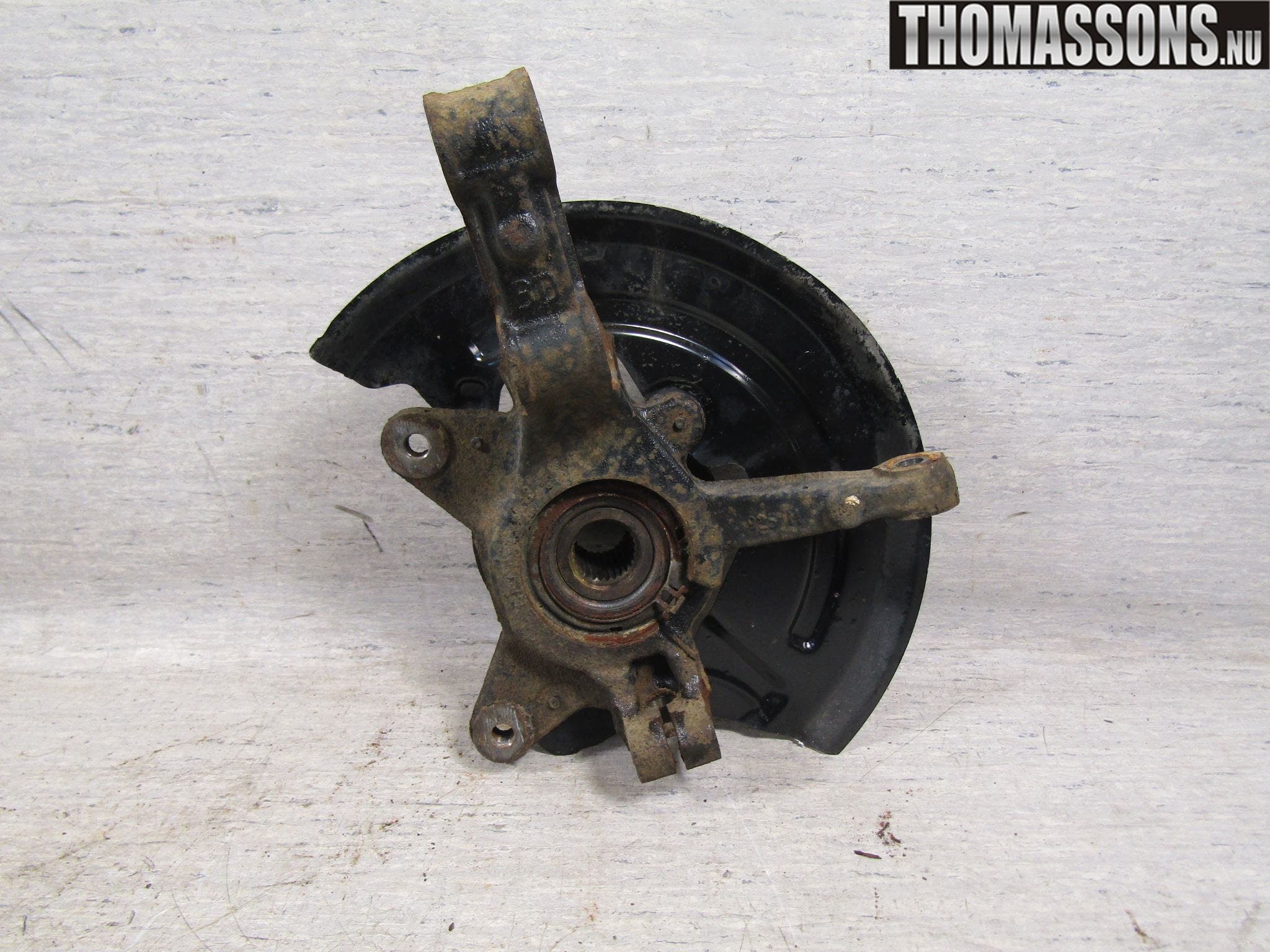 Mercedes-Benz MB CITAN (W415) 13-21 Styrspindel Lagerhus Hö