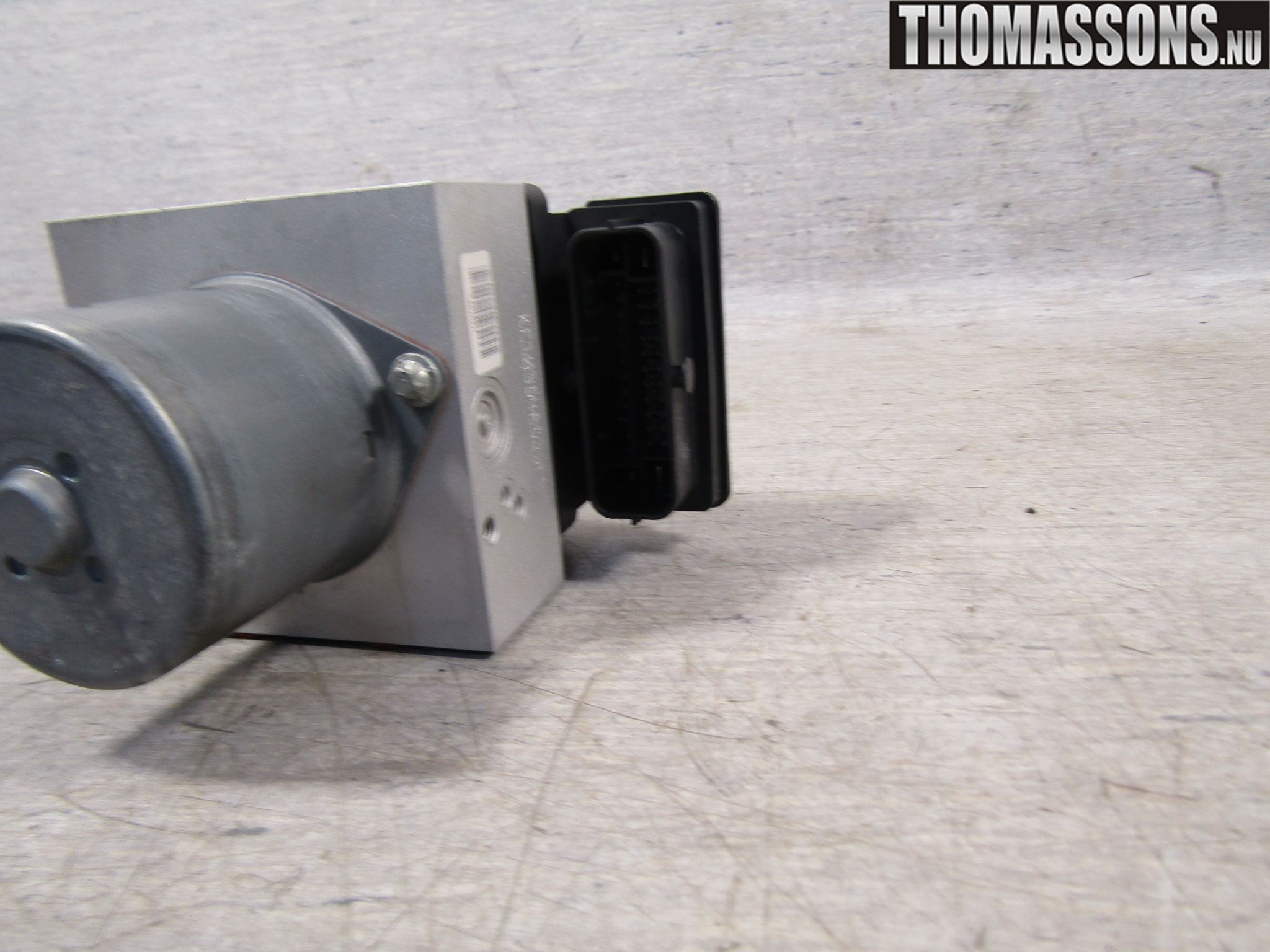 Volkswagen VW PASSAT 11-14 Abs Hydraulaggregat