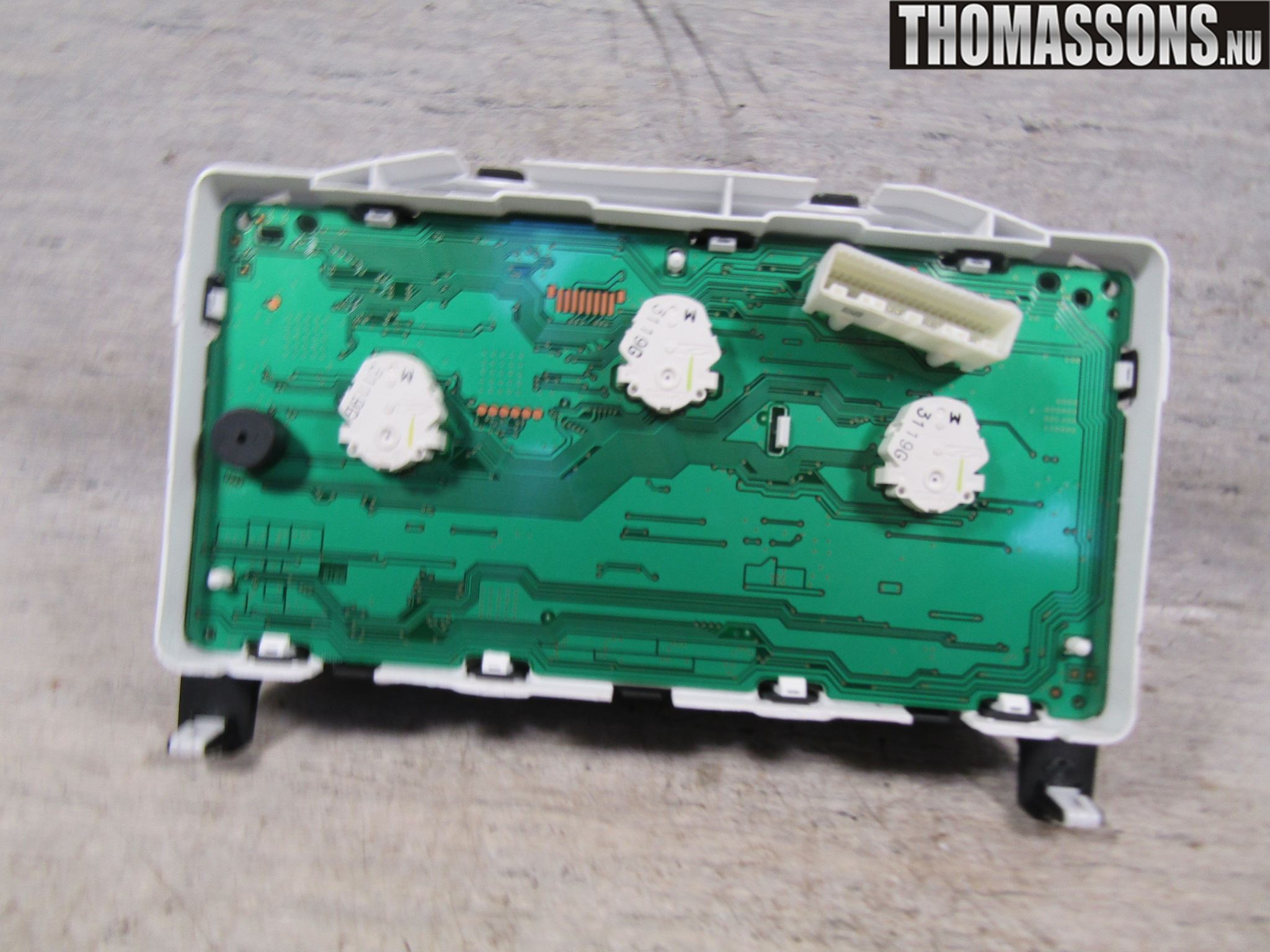 Nissan NOTE E11 06-14 Instrument Komb