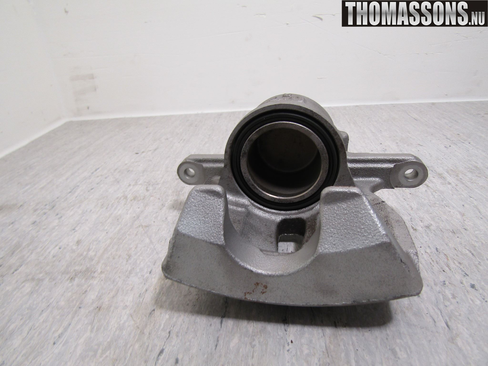 Toyota VERSO-S 11-16 Bromsok Fram Höger