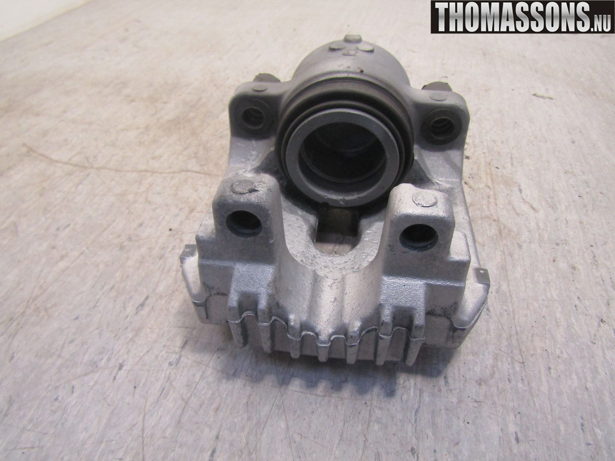 BMW 5 E60/61 Sed/Tou 02-10 Bromsok Fram Höger