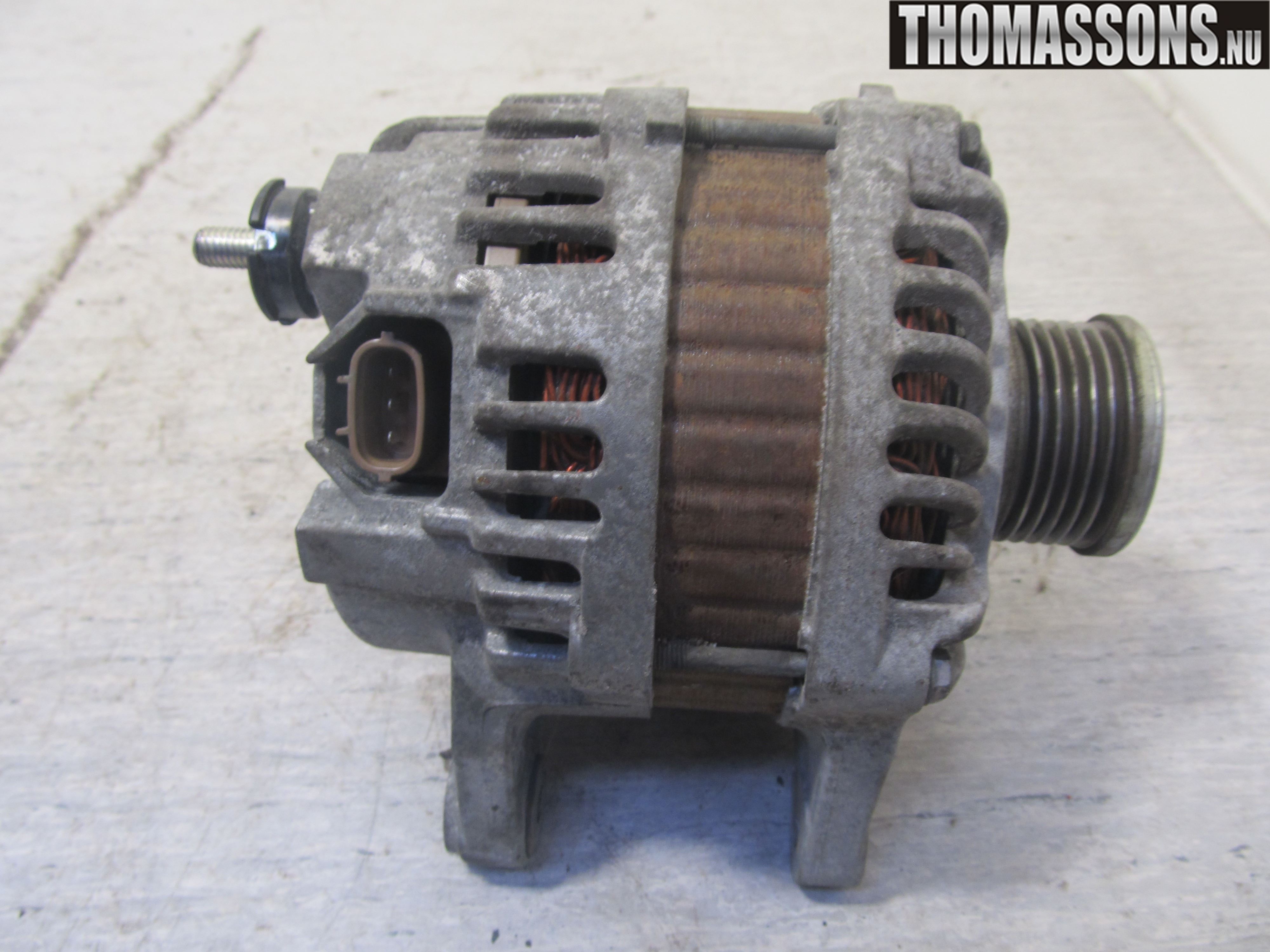 Nissan QASHQAI+2  10-14 Generator