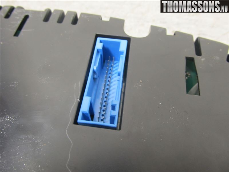 Volkswagen VW CADDY 11-15 Instrument Komb