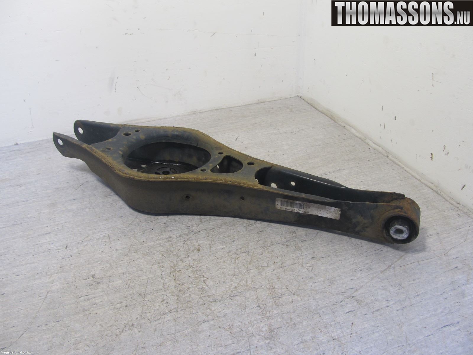 Volkswagen VW GOLF VI 09-13 Bärarm Bak Höger