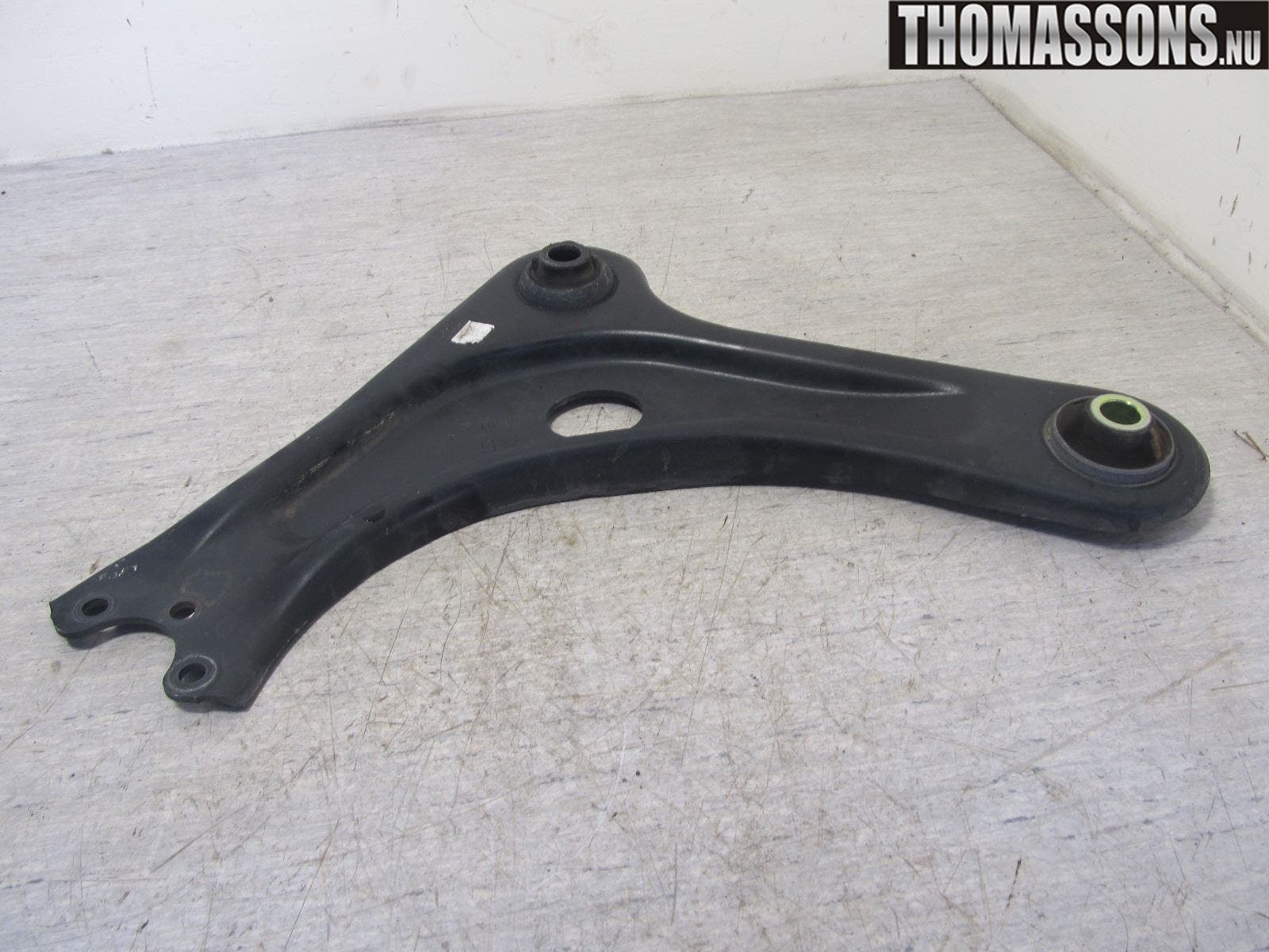 Citroen C3 10-17 Bärarm Fram Undre Vä