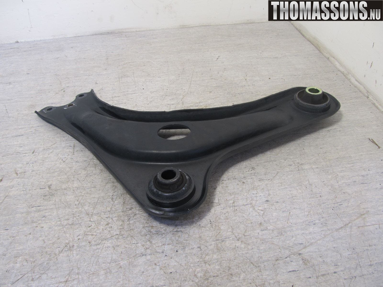 Citroen C3 10-17 Bärarm Fram Undre Vä