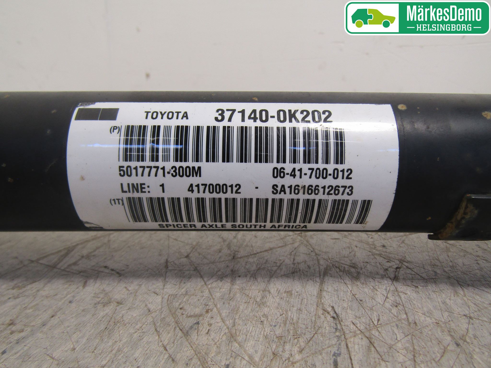 Toyota HILUX 05-16 Mellanaxel Komp