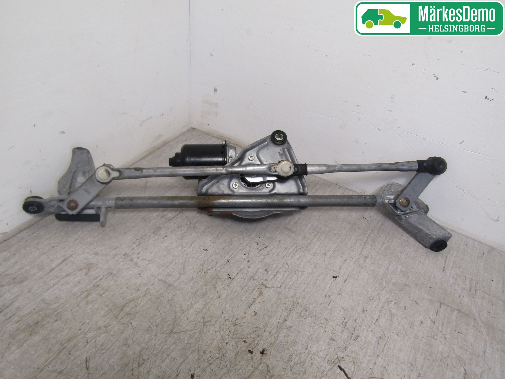 Toyota RAV 4 00-06 Torkarmotor Vindruta