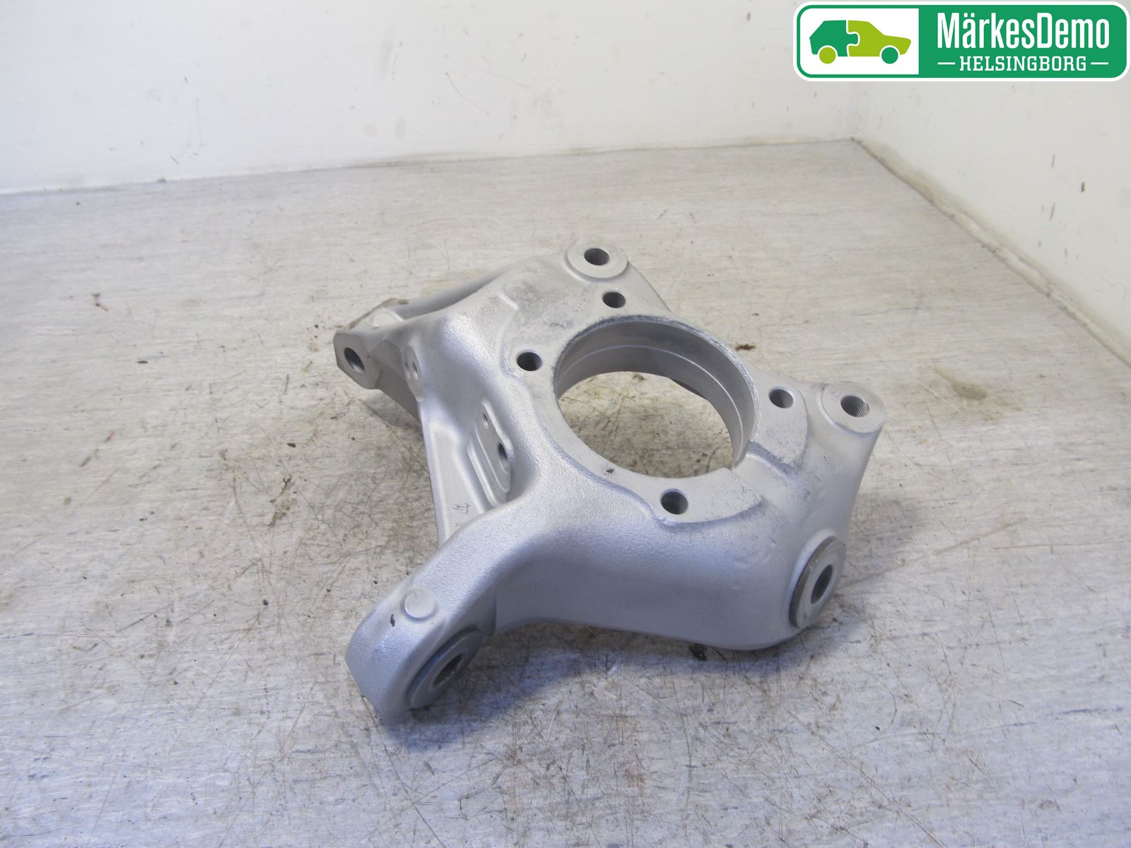 Lexus CT 200h Styrspindel Lagerhus Hö