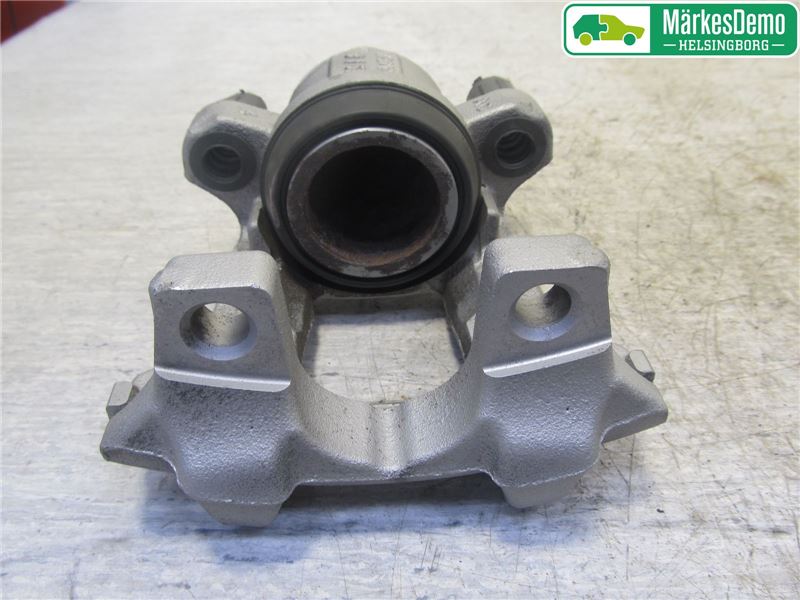 BMW 1 F20/F21 11-19 Bromsok Fram Vänster