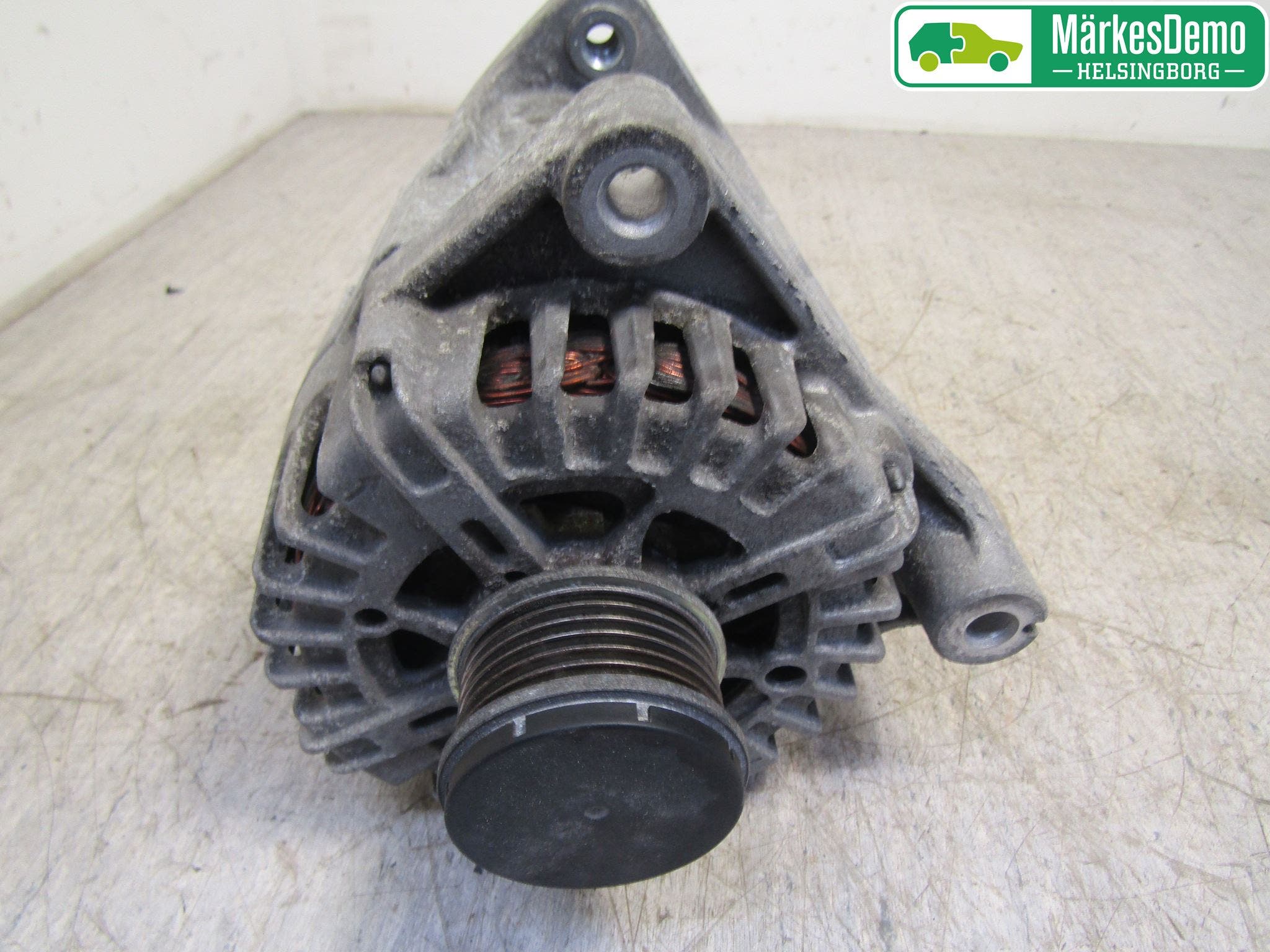 BMW 1 F20/F21 11-19 Generator