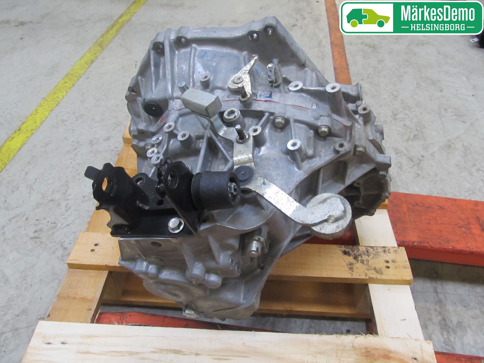 Toyota AURIS 13-19 Växellåda Man 6 Vxl