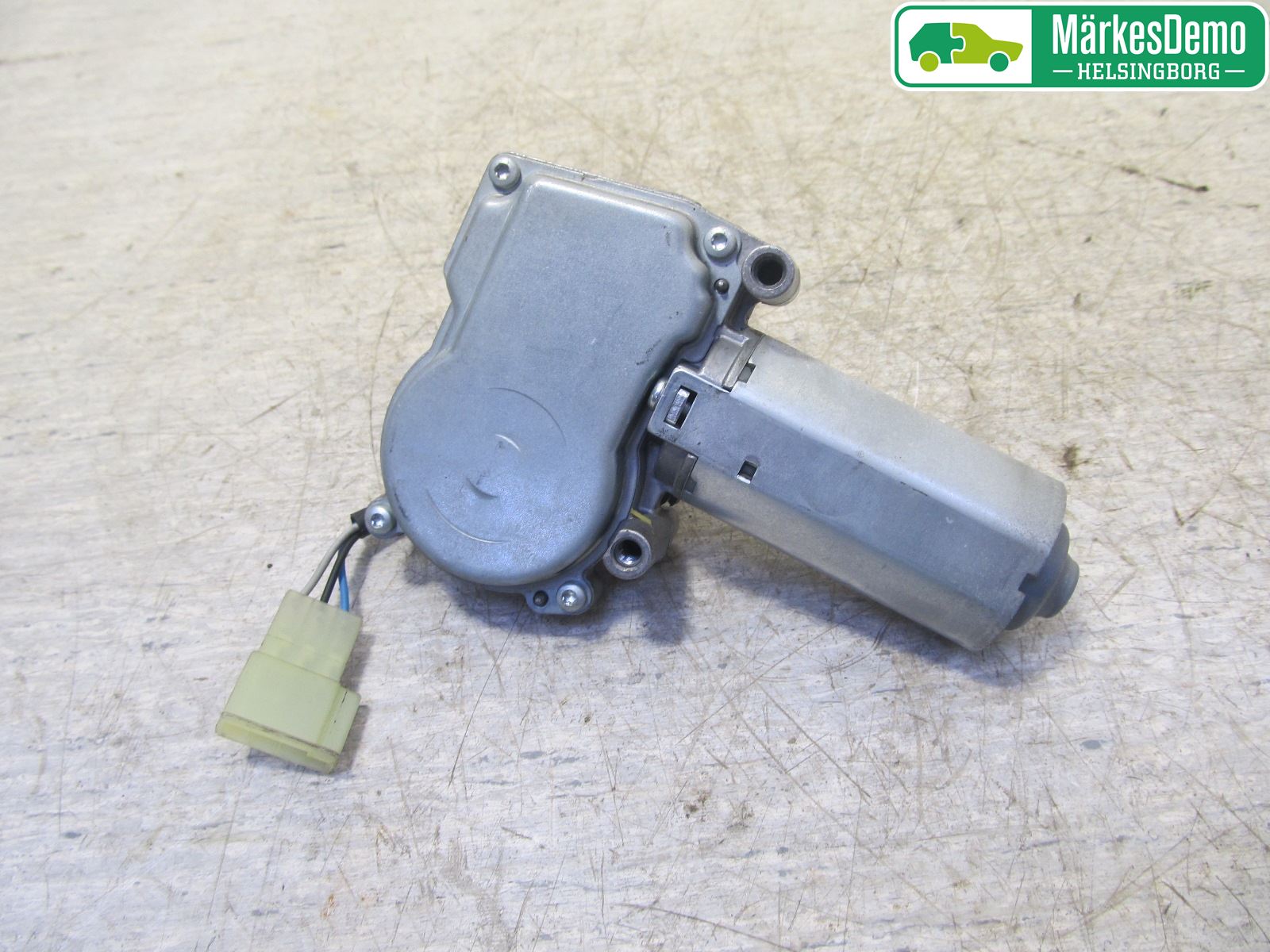 Nissan KUBISTAR Torkarmotor Baklucka