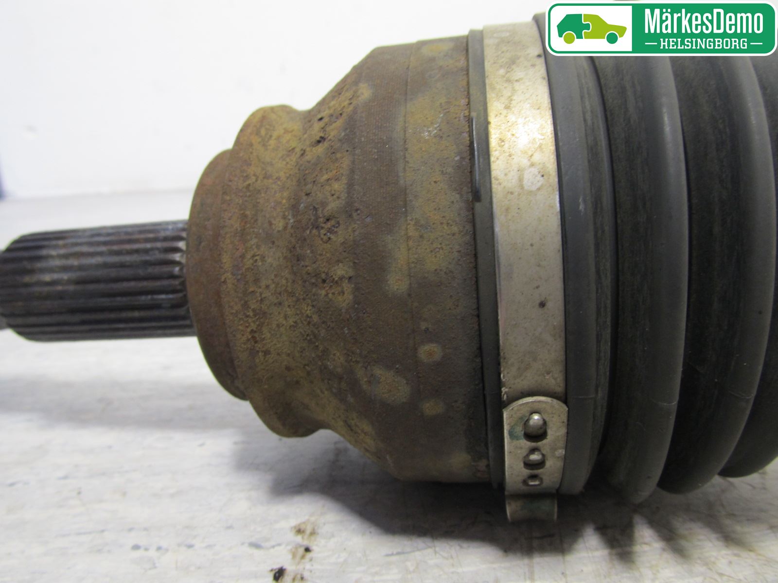 Mitsubishi OUTLANDER 07-12 Drivaxel Fram Vänster
