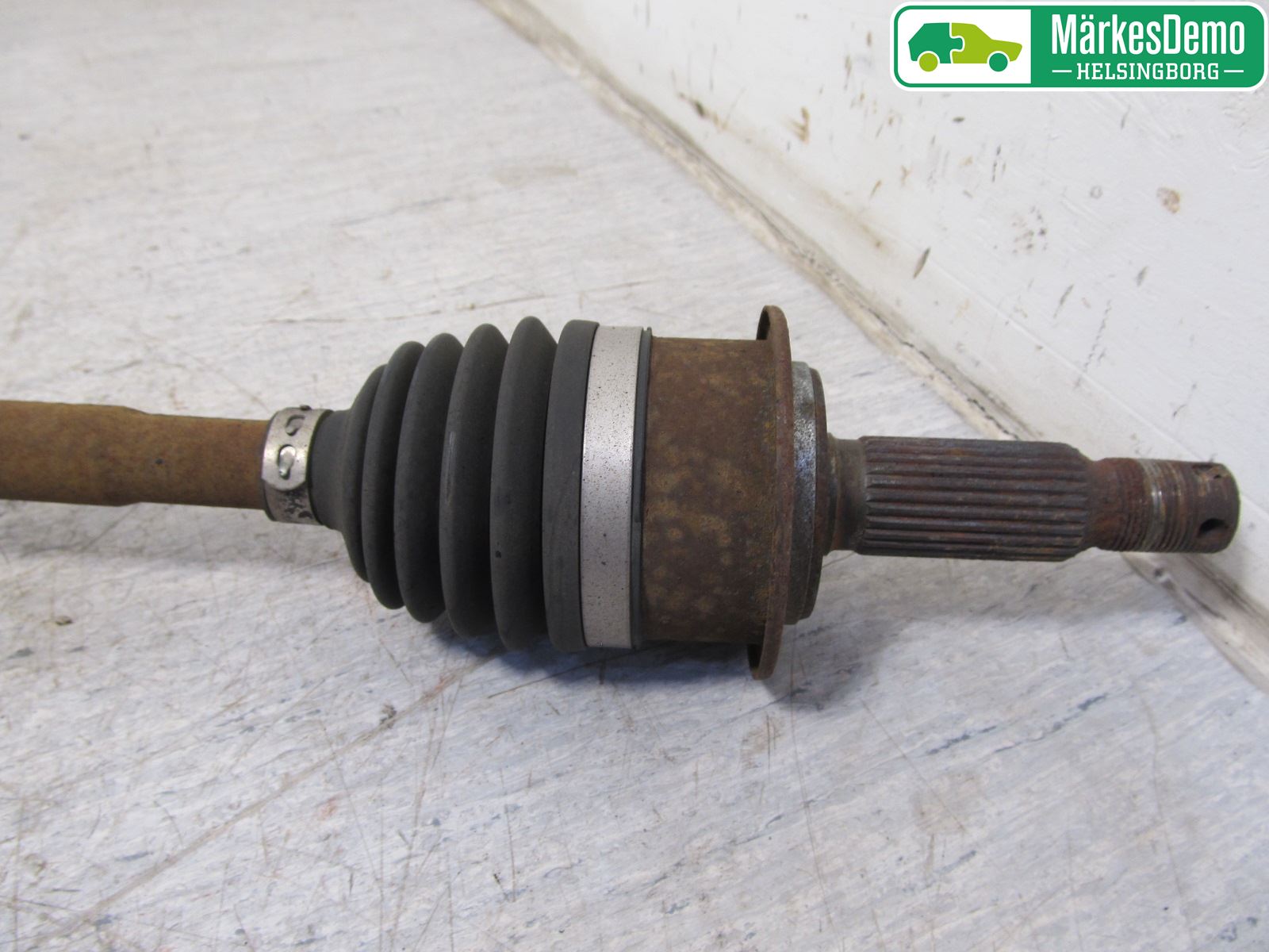 Mitsubishi OUTLANDER 07-12 Drivaxel Bak Höger