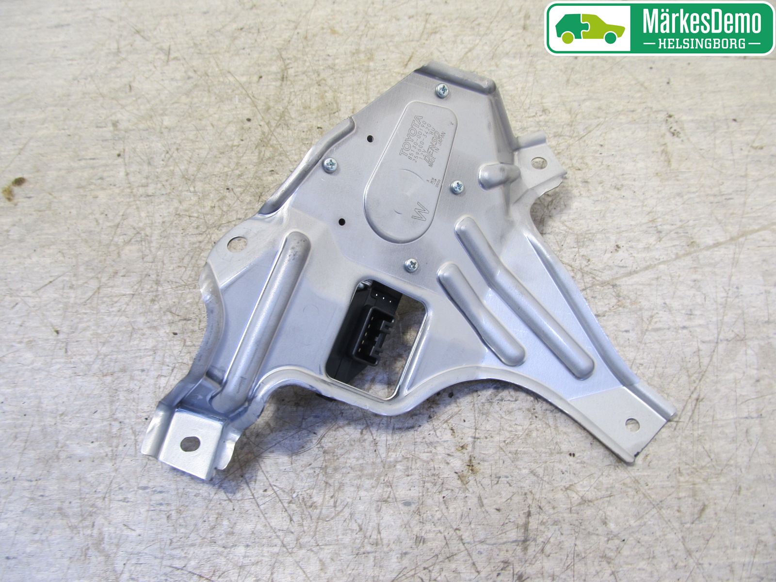 Toyota YARIS XP130 15-20 Torkarmotor Baklucka