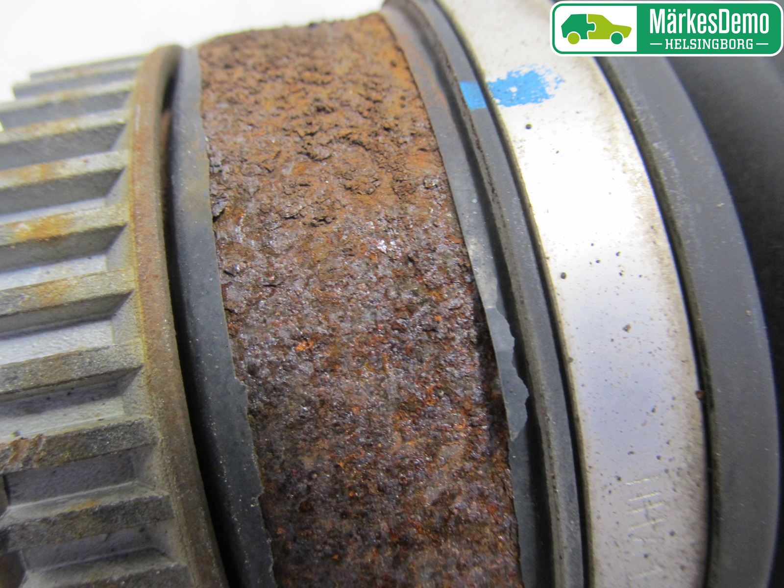 Kia SPORTAGE (SL) 11-15 Drivaxel Fram Vänster