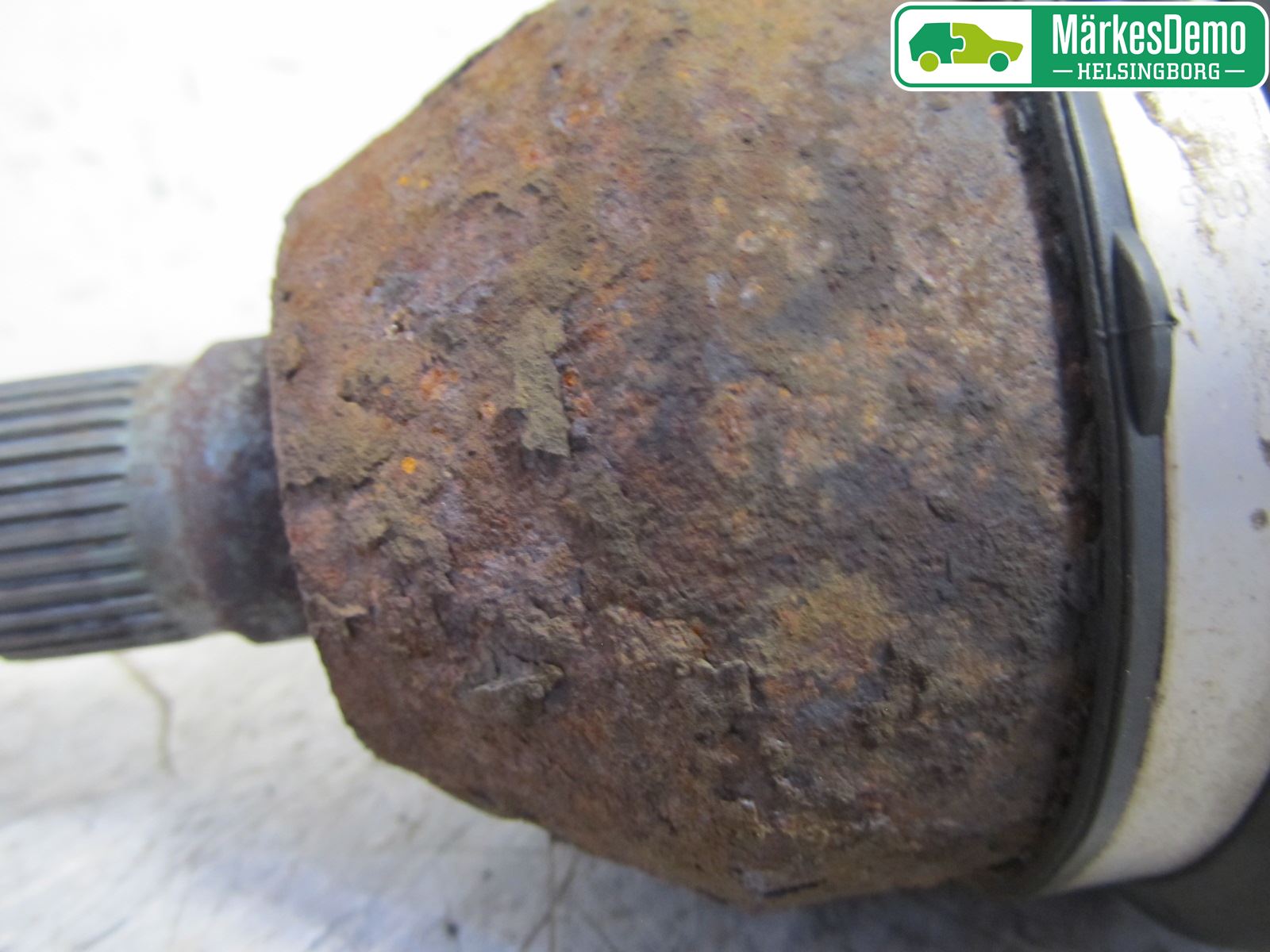 Opel ZAFIRA B 06-14 Drivaxel Fram Vänster