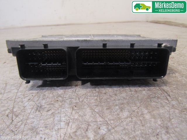 Toyota AURIS 10-12 Styrenhet Insprut Bensin