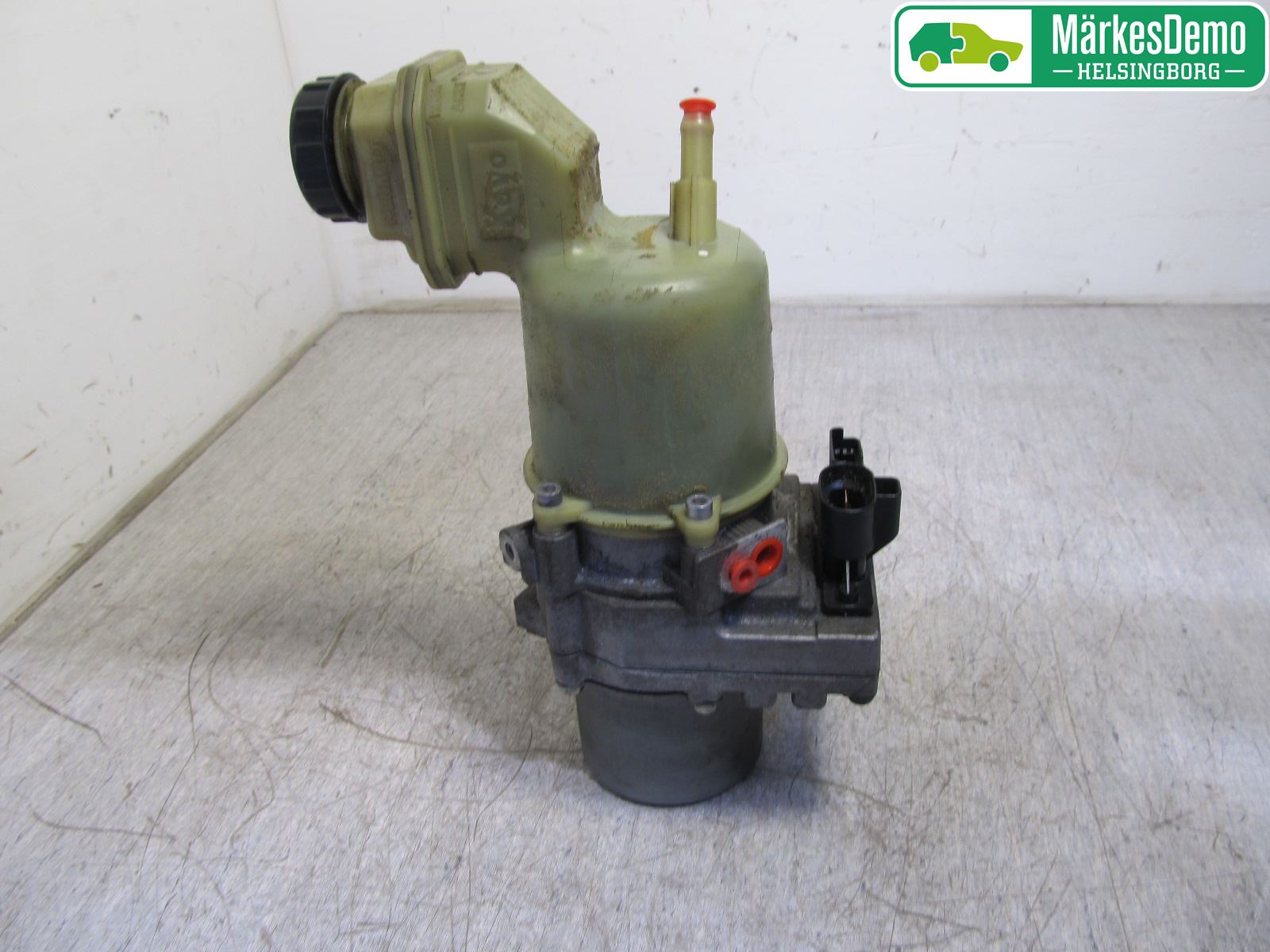 Renault LAGUNA III 08-10 Styrservopump