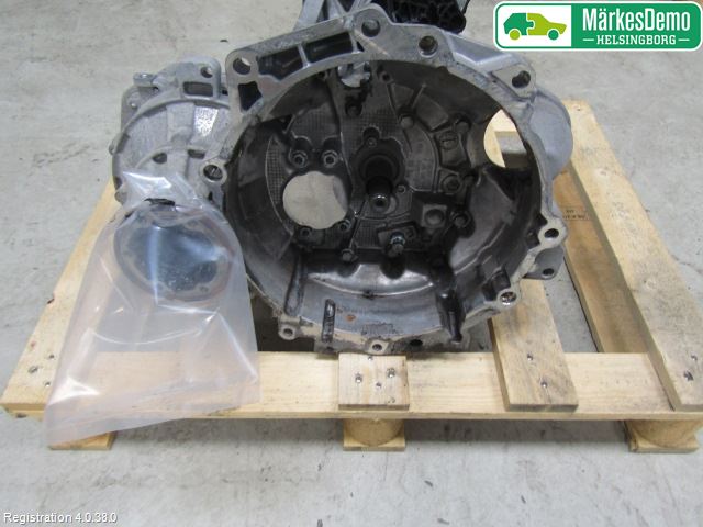 Volkswagen VW GOLF VI 09-13 Växellåda Man 6 Vxl