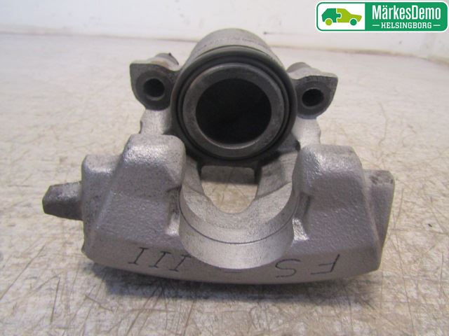 Volkswagen VW POLO 05-09 Bromsok Fram Höger