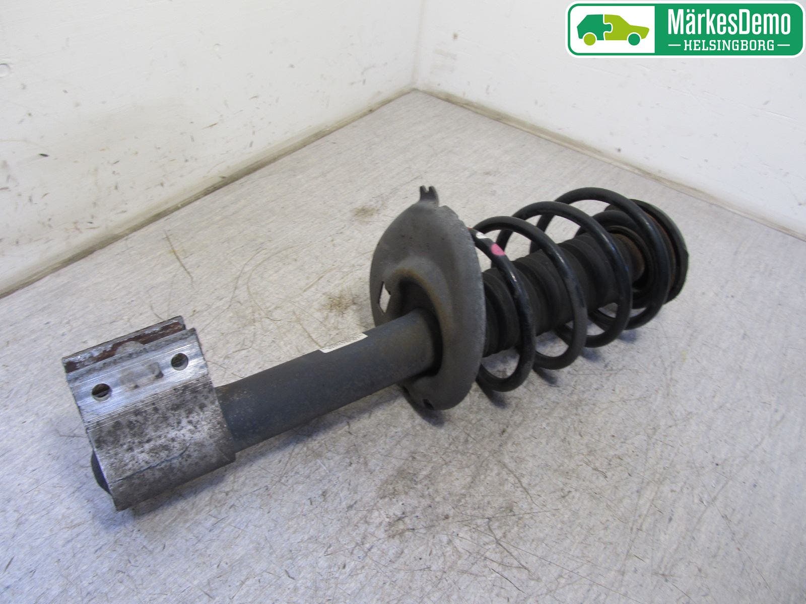 Peugeot 308 08-13 Fjäderben Fram Höger